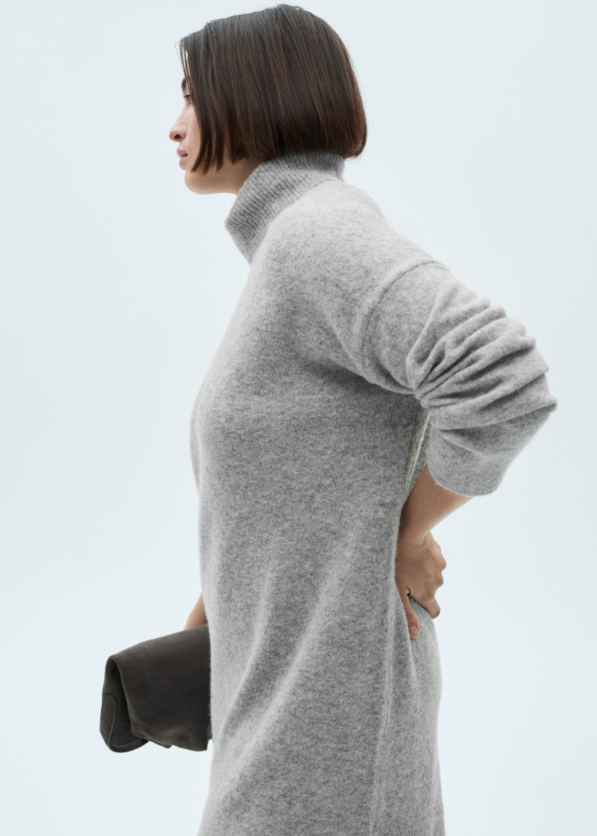 Short knitted turtleneck dress - Details of the article 5