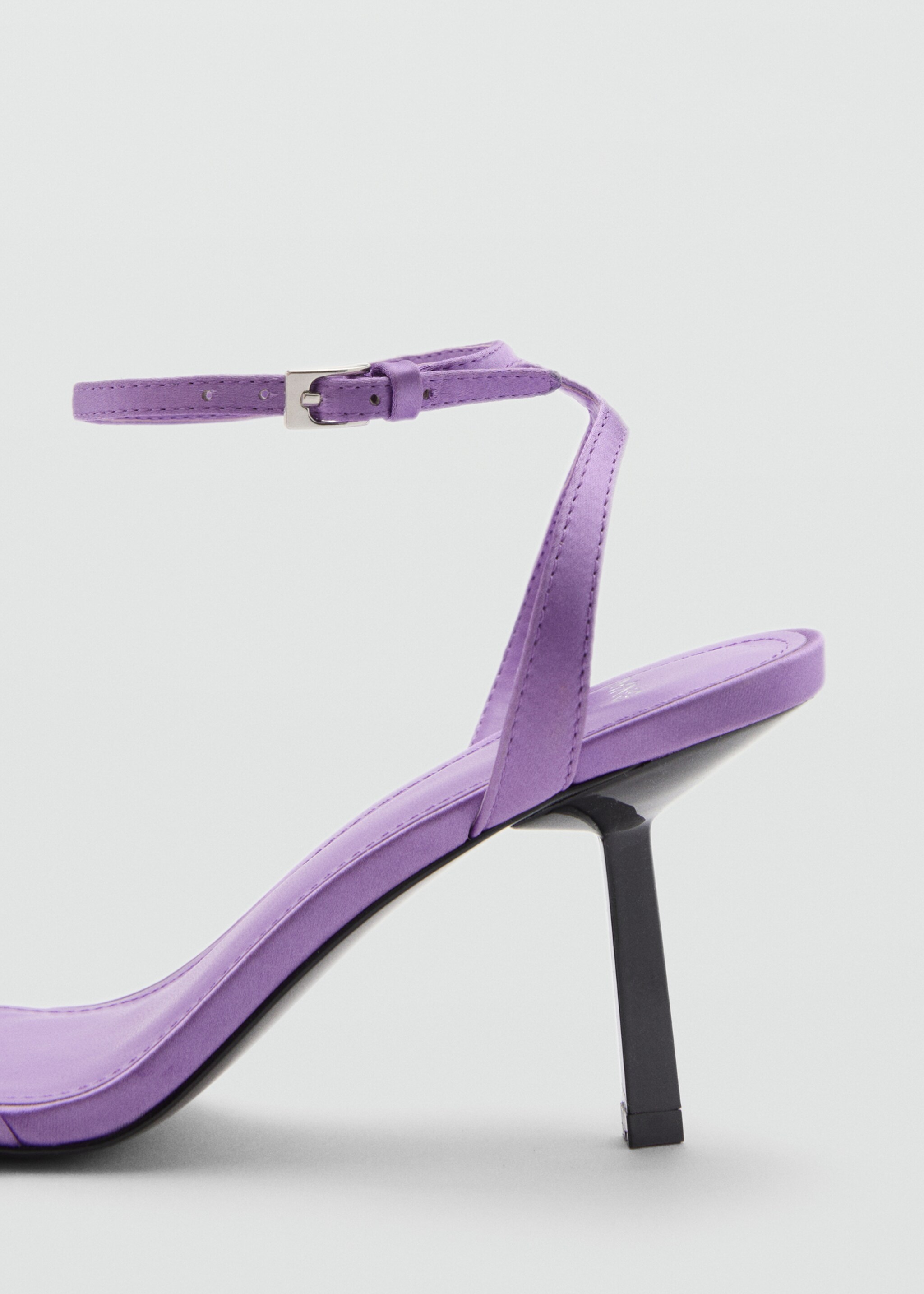 Square-toe heeled sandals - Details of the article 1