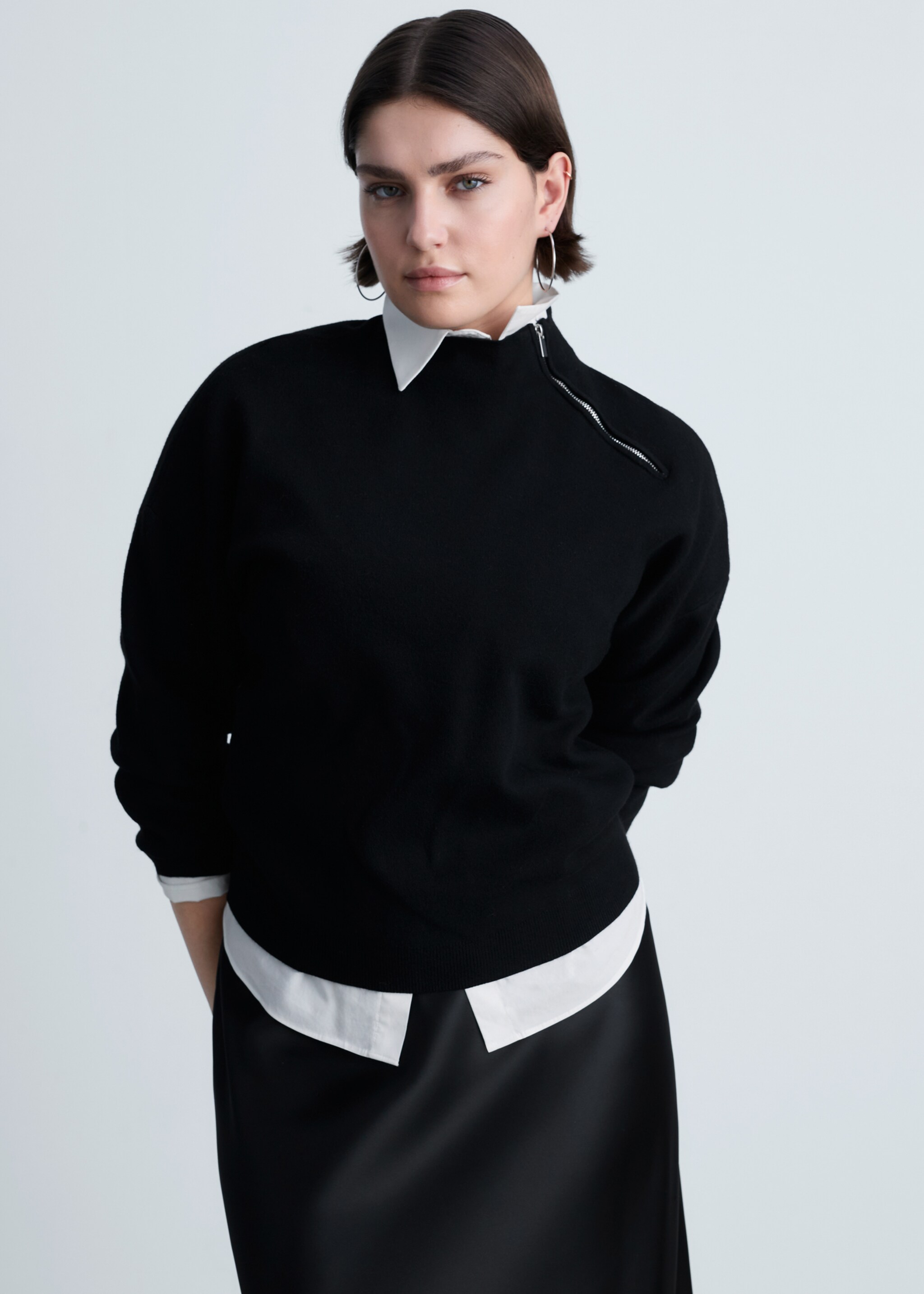 Perkins-neck sweater with zip - Details of the article 5