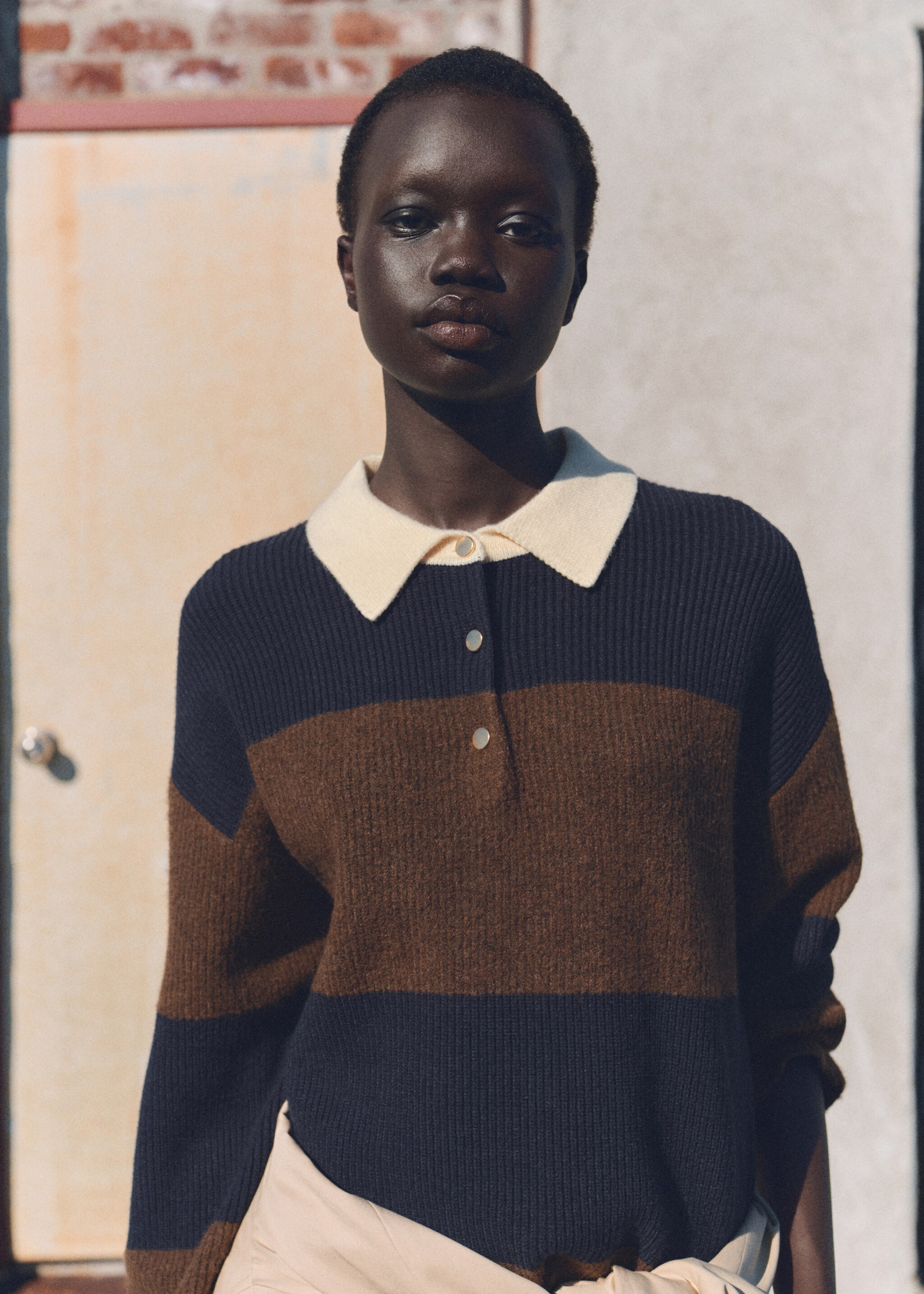 Camisola às riscas com gola de polo - Pormenor do artigo 1