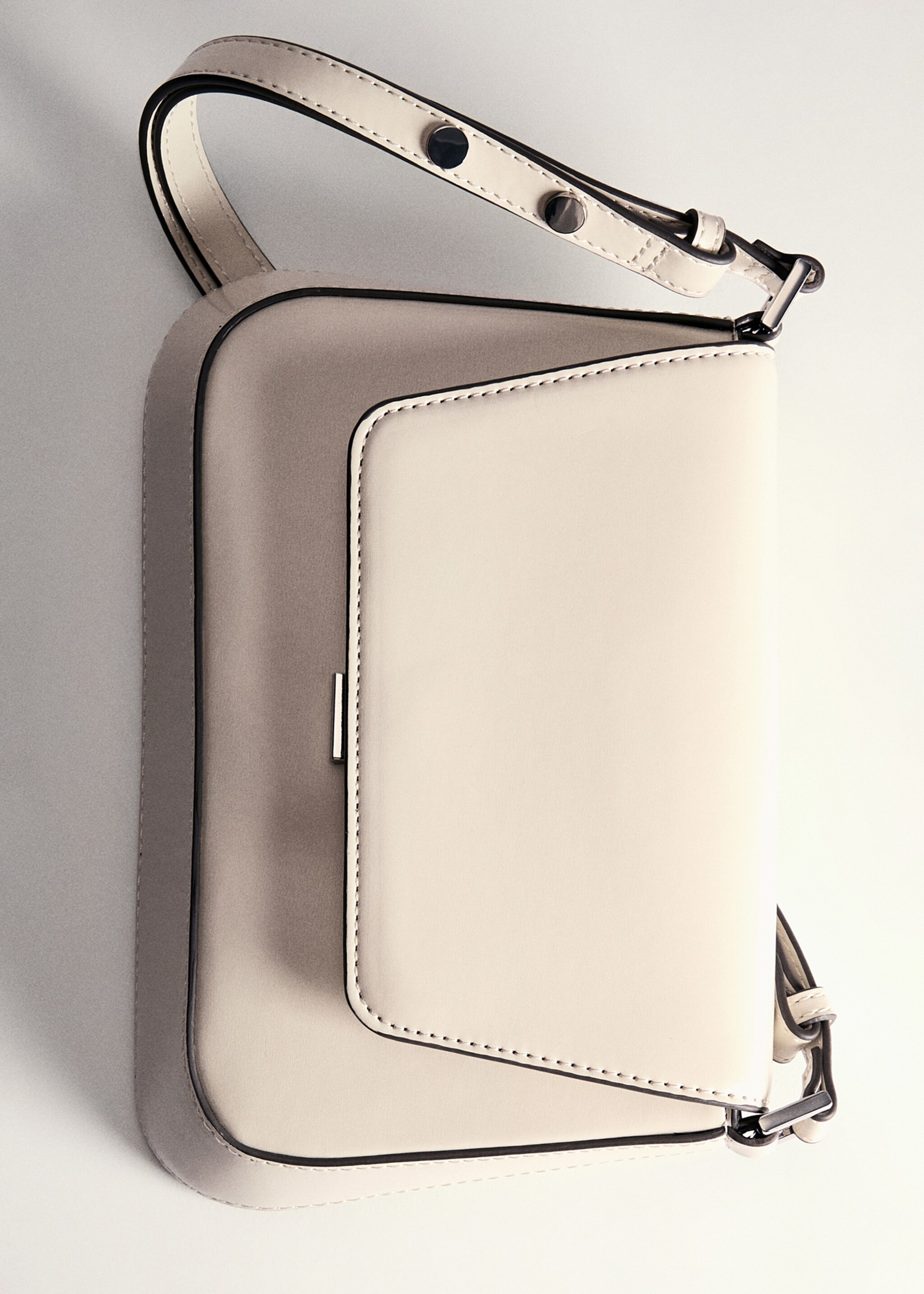 Bolso hombro solapa - Detalle del artículo 5