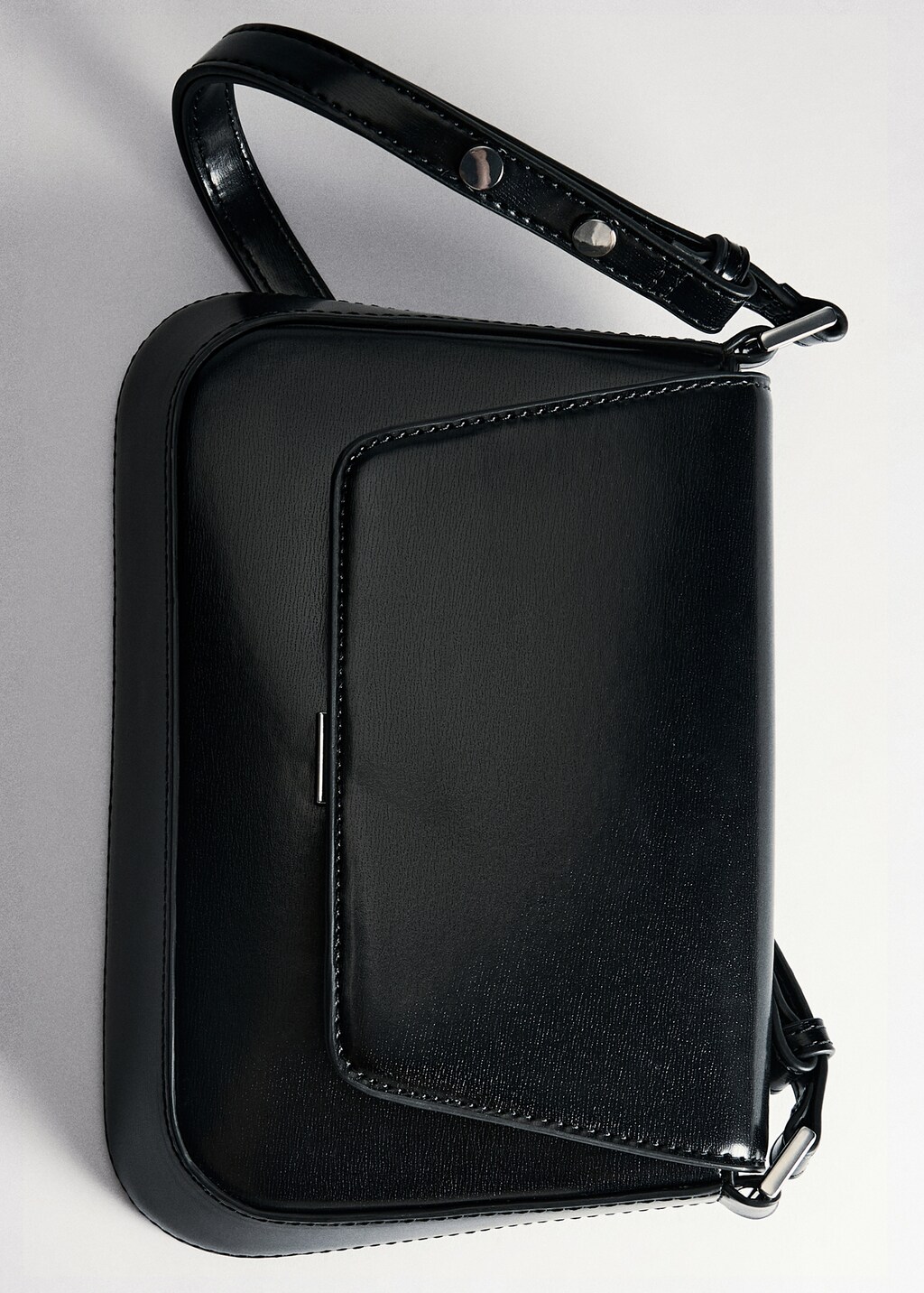 Shoulder bag with strap - Women | MANGO USA Shoulder bag with strap - Women | MANGO USA