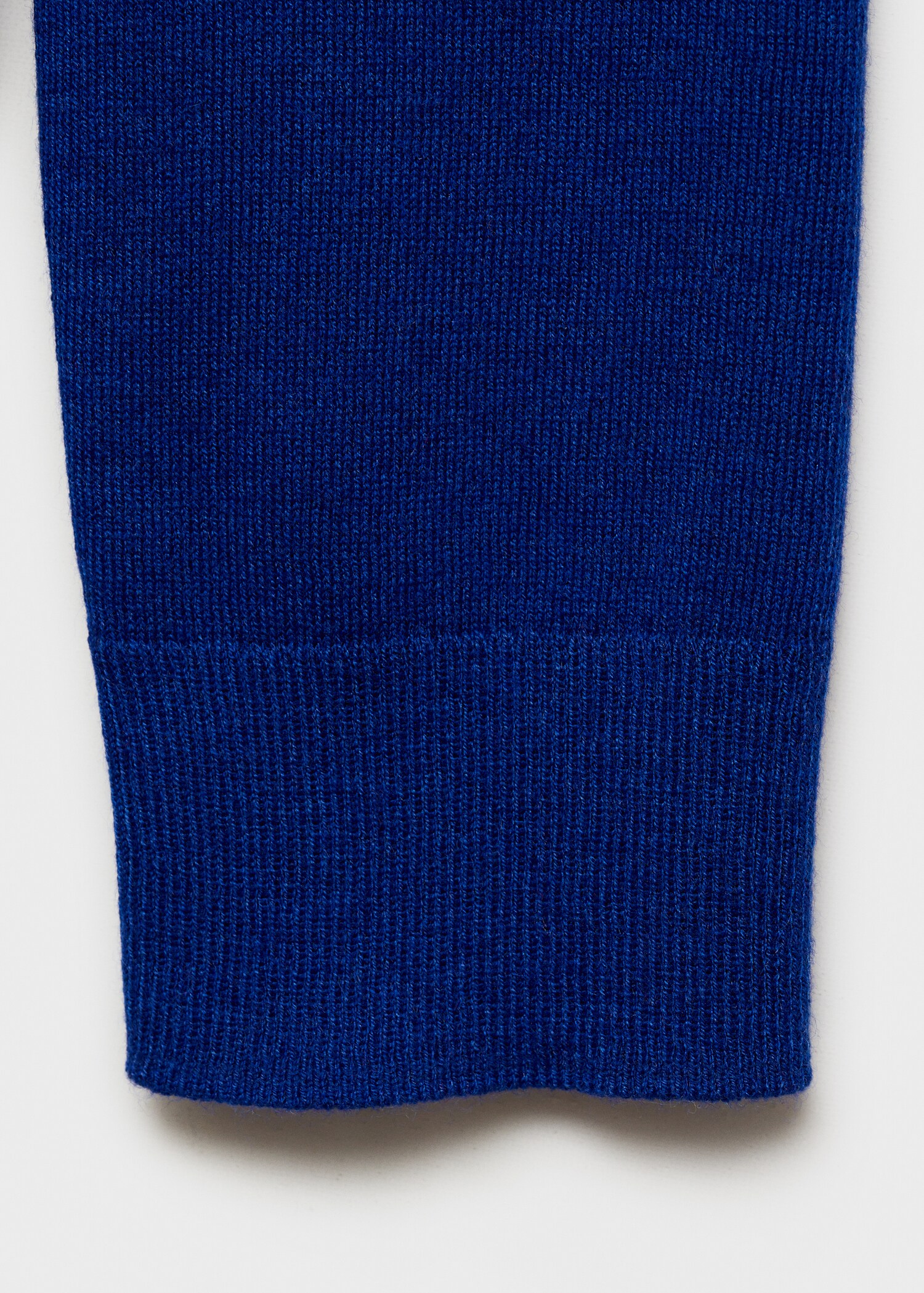 Strickpullover mit V-Ausschnitt - Detail des Artikels 0