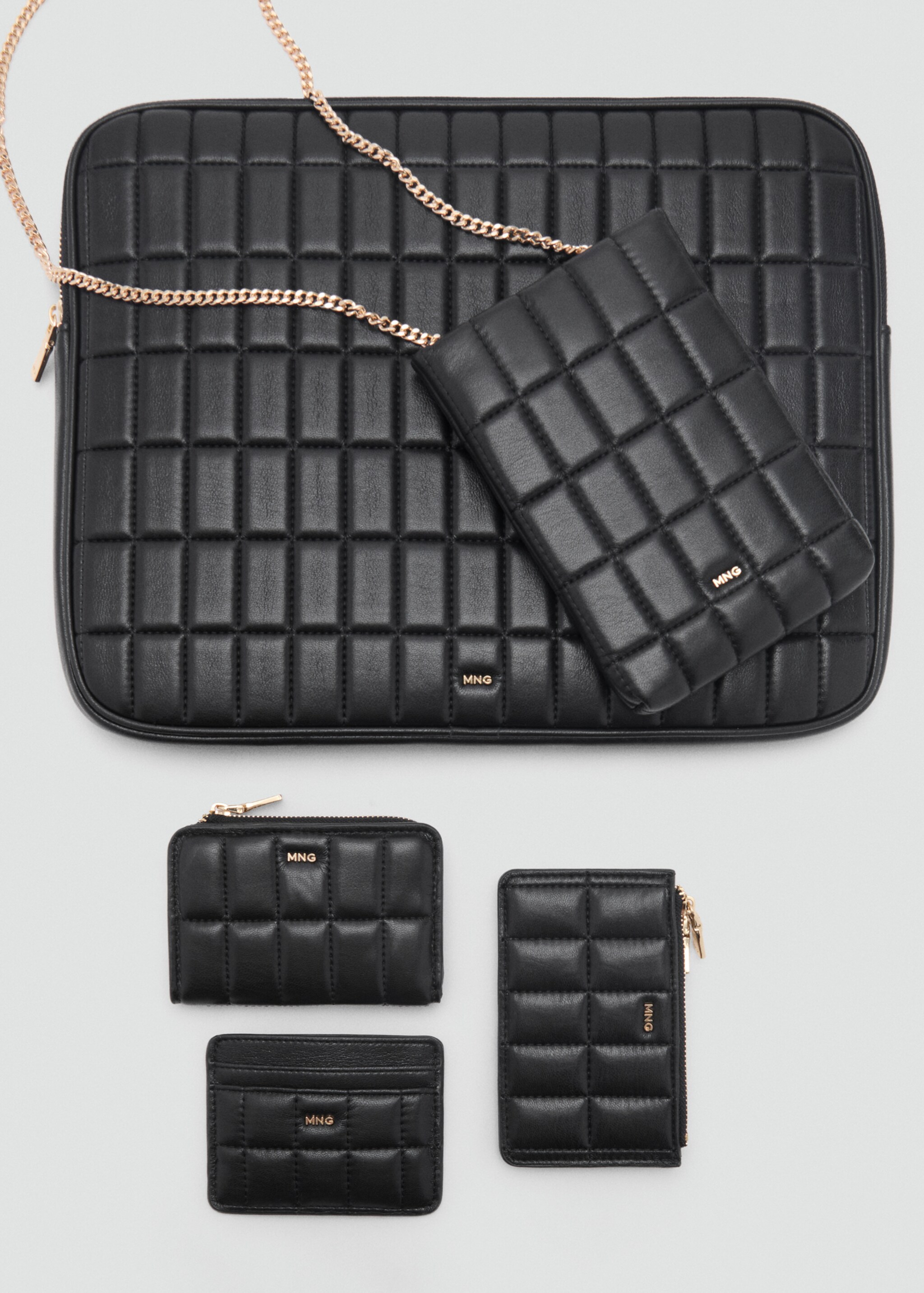 Padded mobile phone case - Details of the article 2