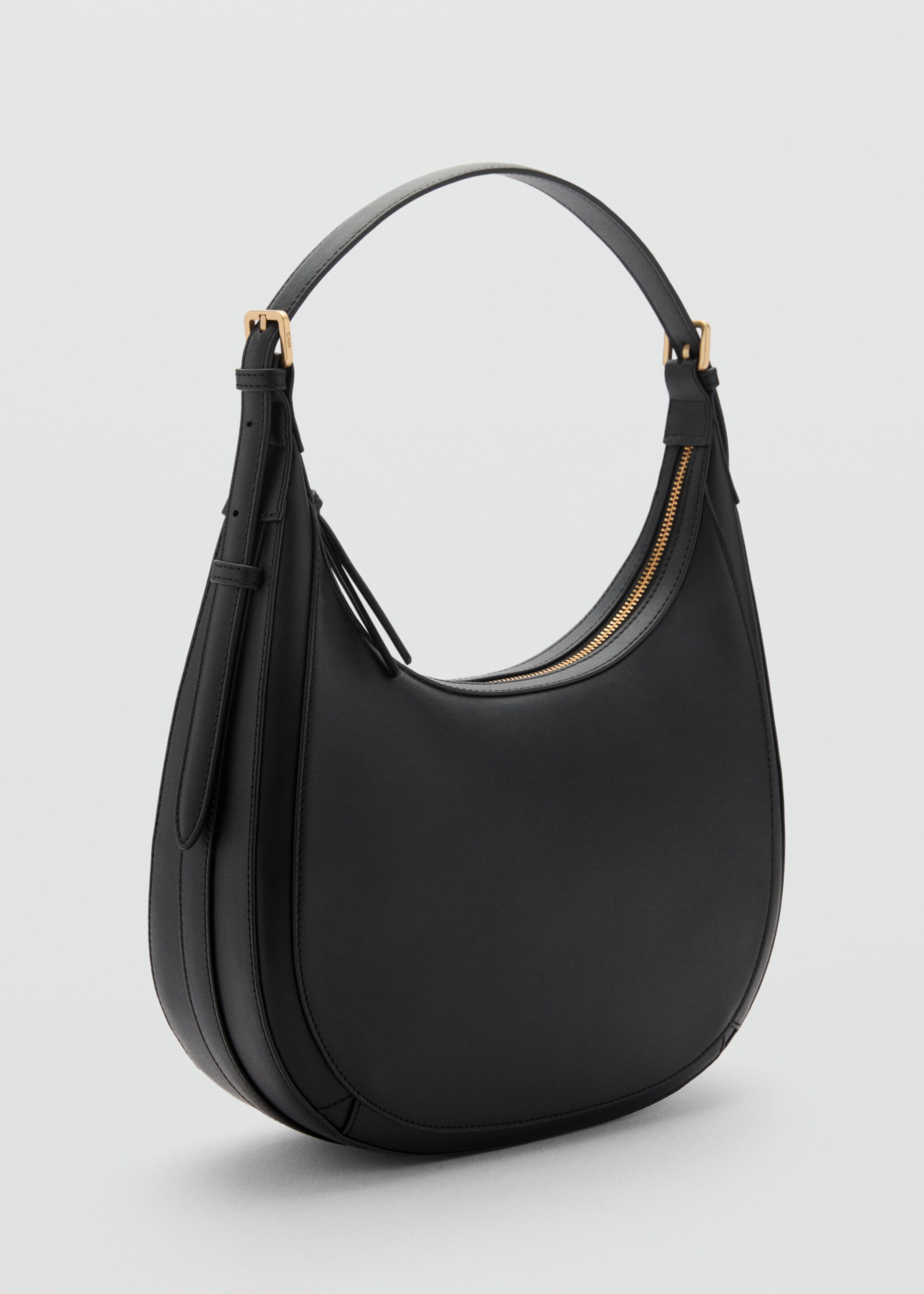 Bolso hombro ovalado - Plano medio