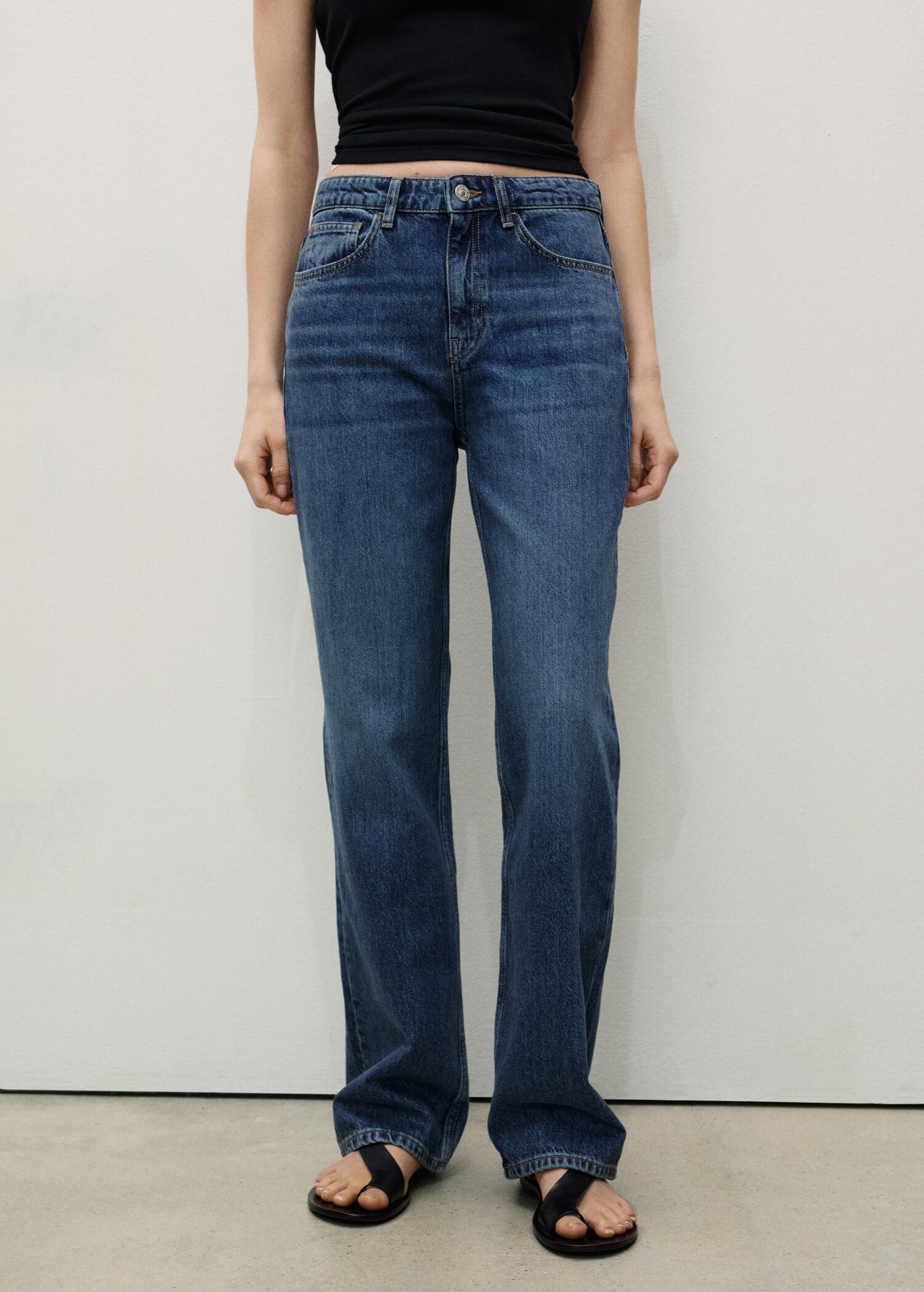 Matilda medium-rise straight-fit jeans - Medium plane