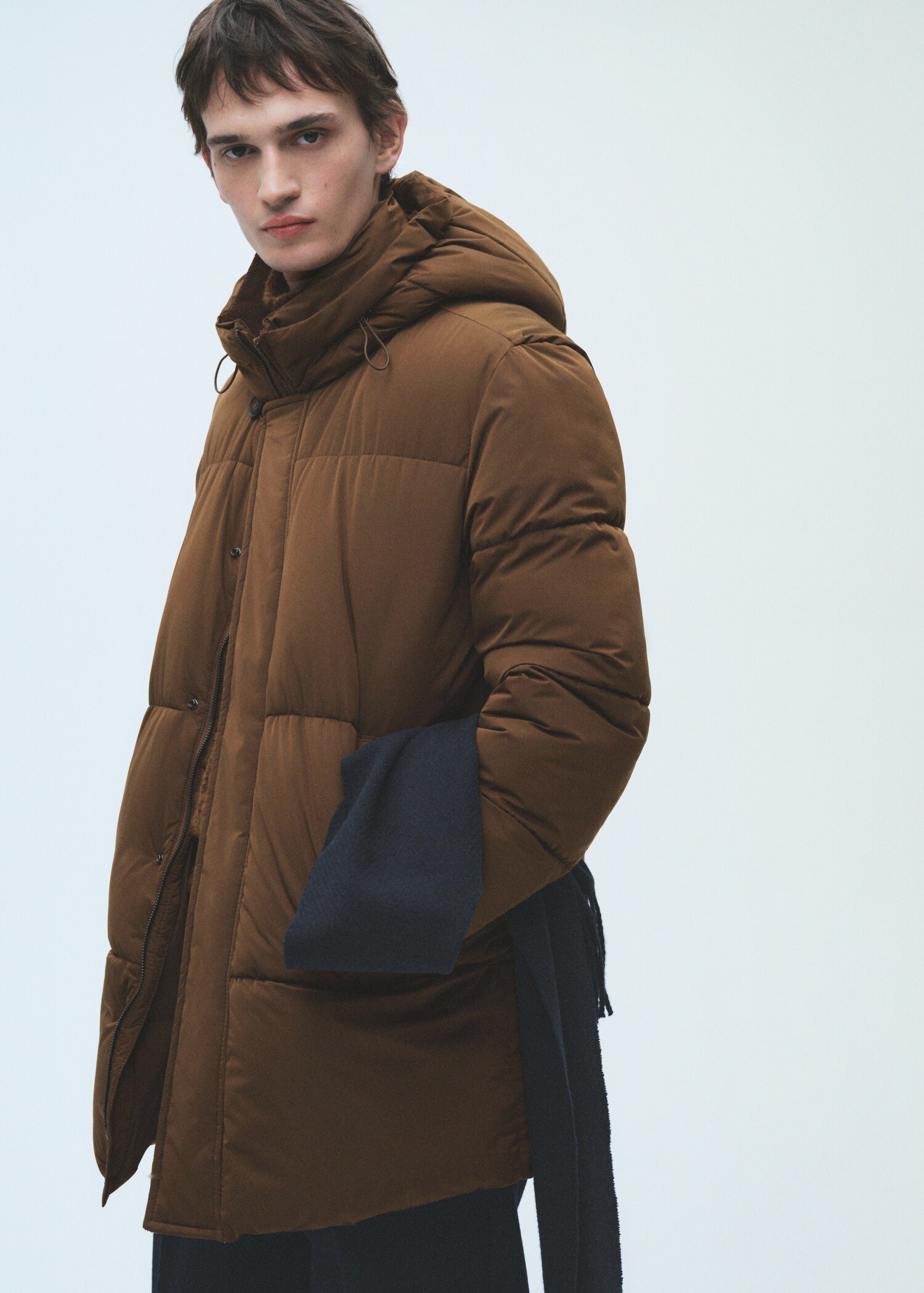 Water-repellent hooded quilted anorak - Details of the article 3