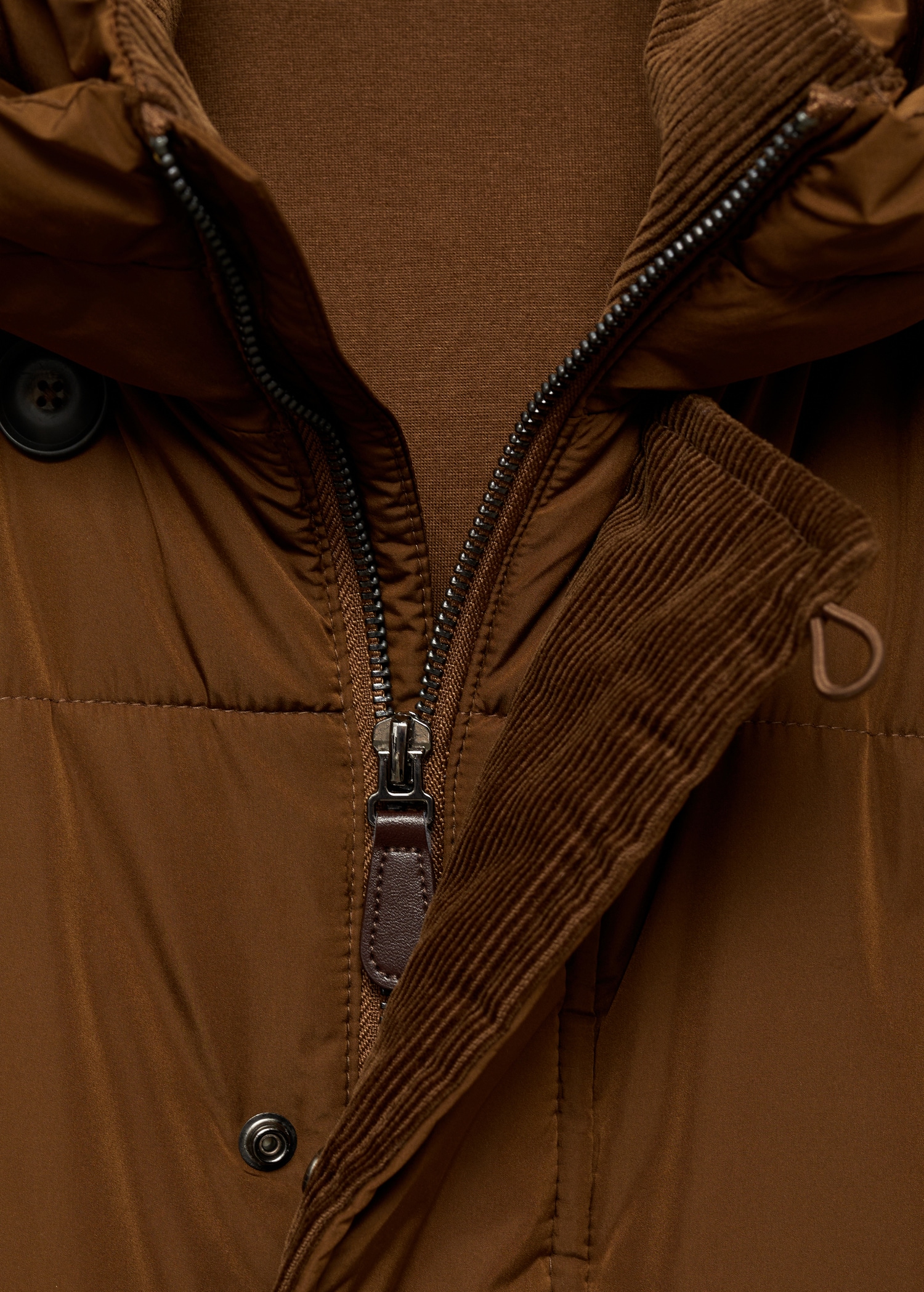 Water-repellent hooded quilted anorak - Details of the article 8