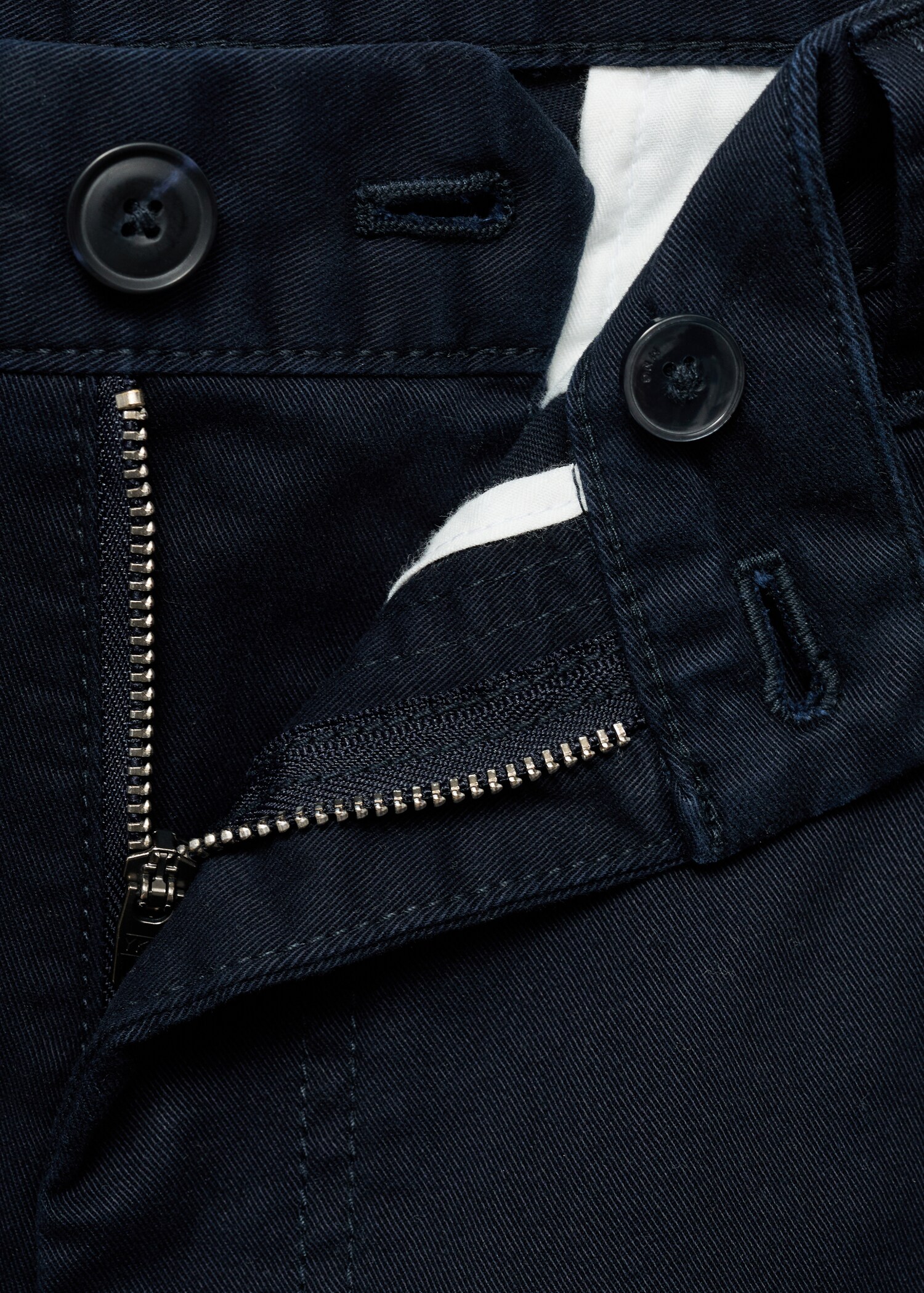 Regular fit cotton cargo trousers - Details of the article 0