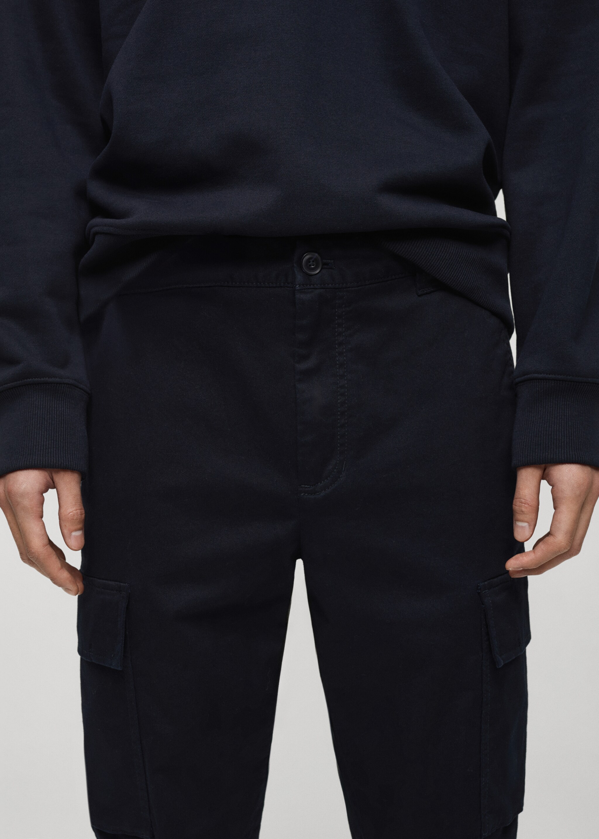 Pantalón cargo algodón regular fit - Detalle del artículo 1