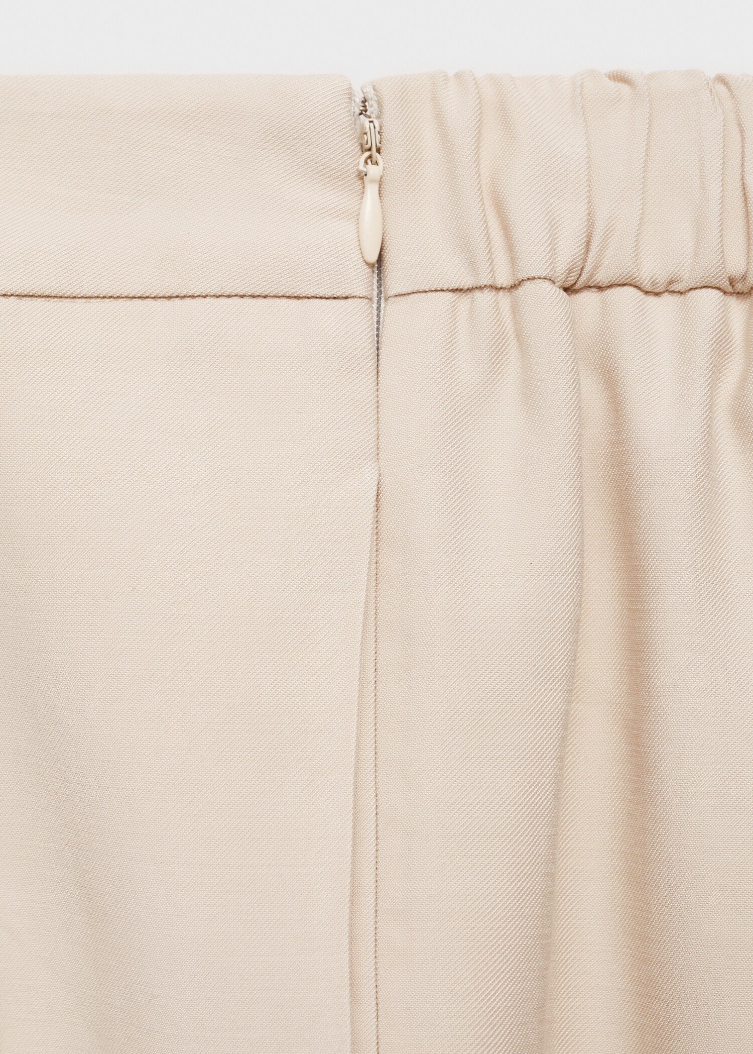 Wide-leg pleated trousers - Details of the article 8