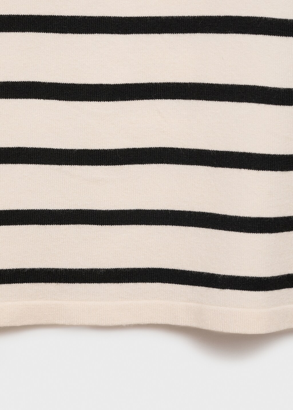 Striped knitted crop top - image 4