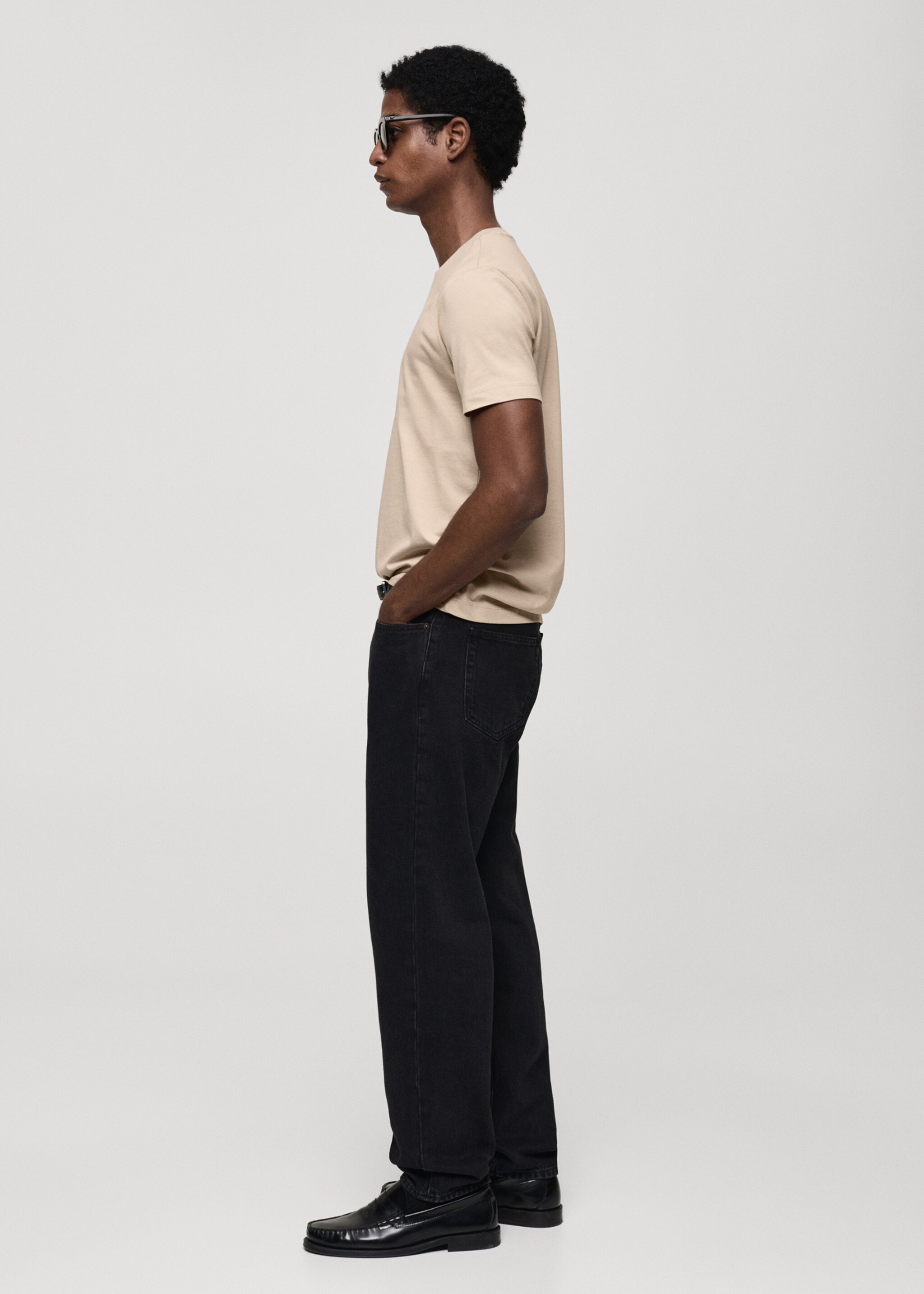 100% cotton slim-fit t-shirt - Details of the article 2