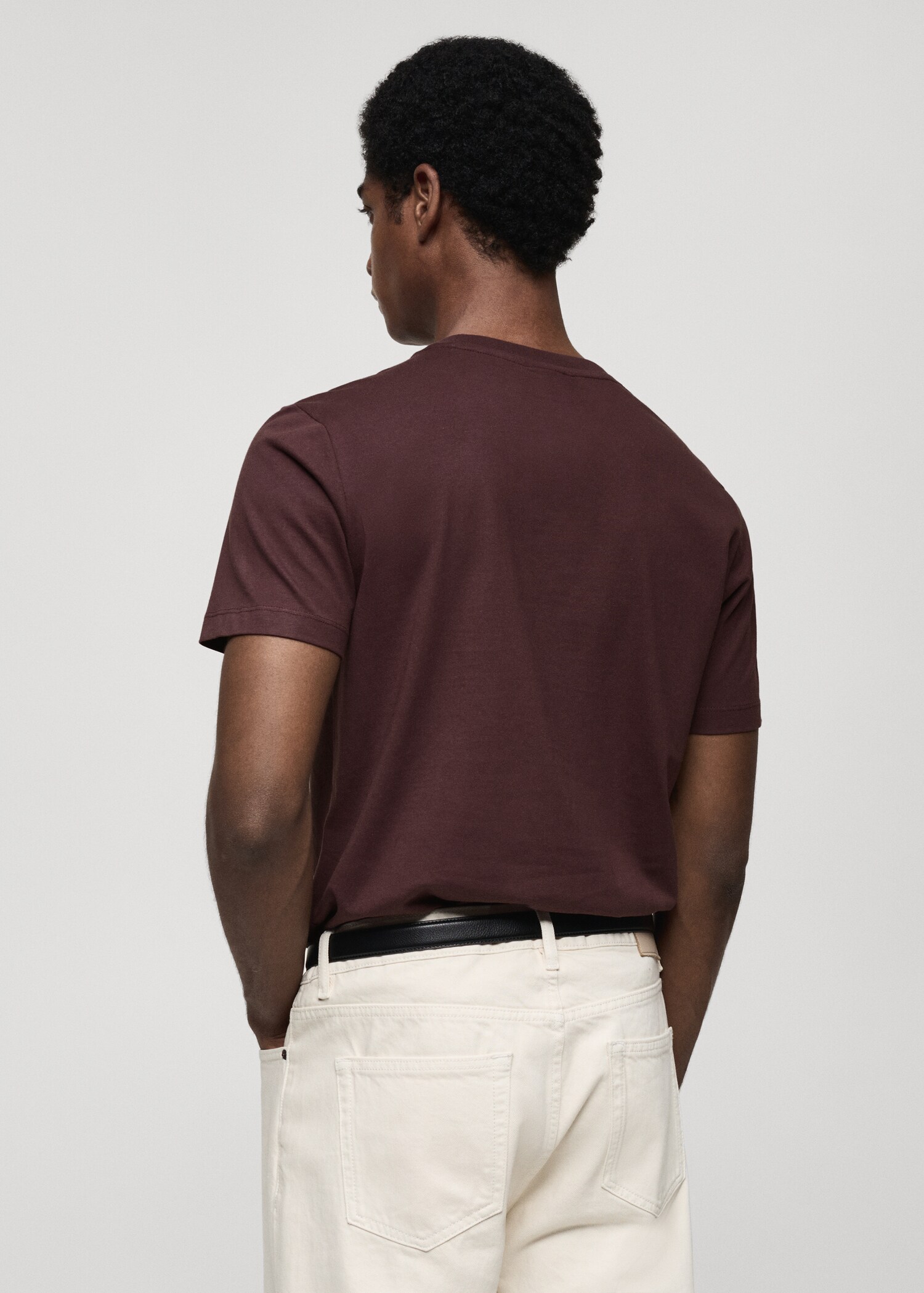100% cotton slim-fit t-shirt - Reverse of the article