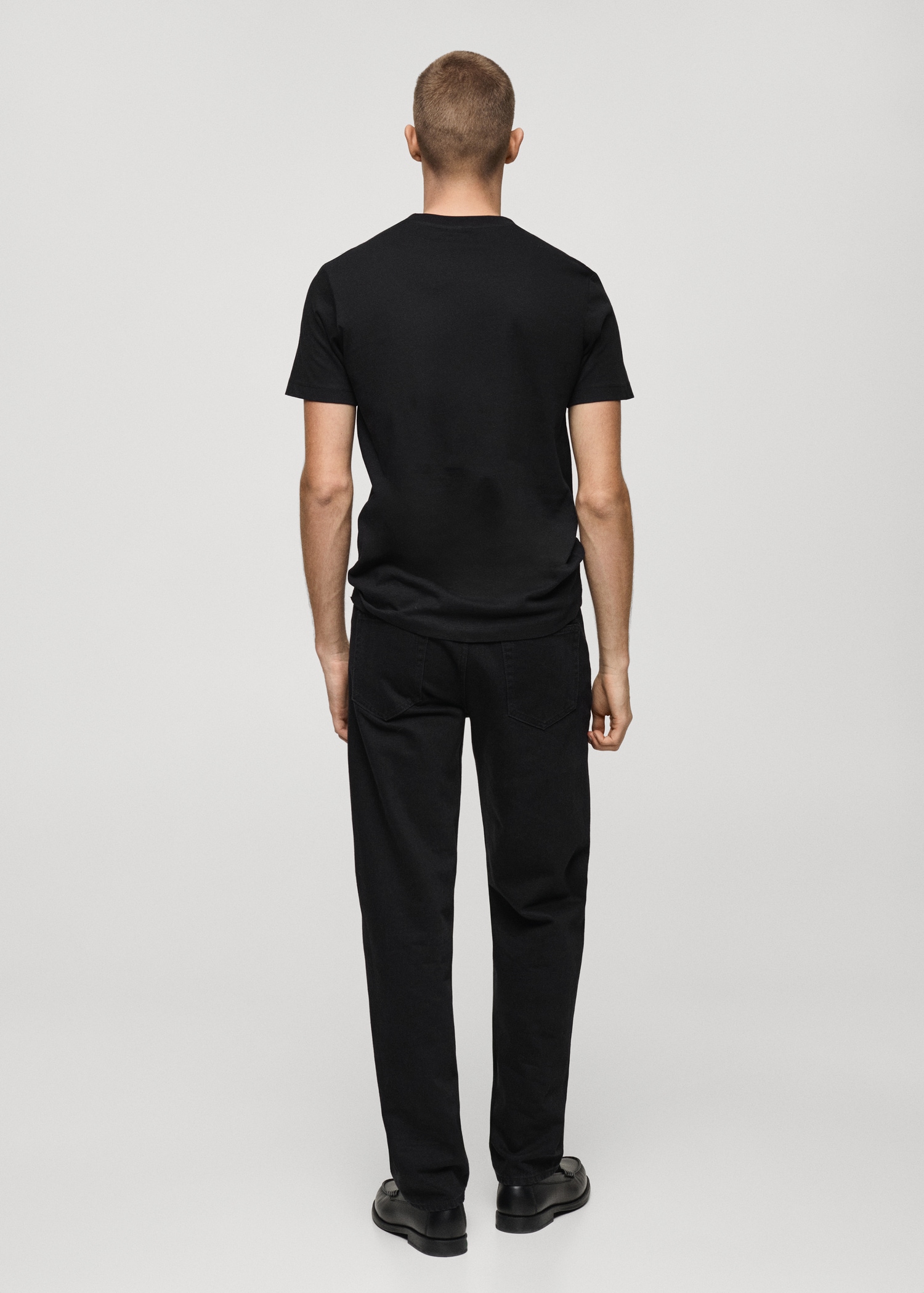 Camiseta 100% algodón slim fit - Reverso del artículo