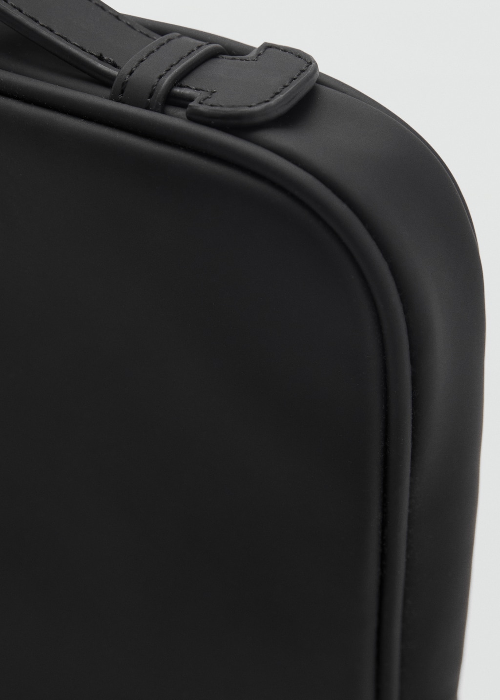 Rubberised laptop sleeve
