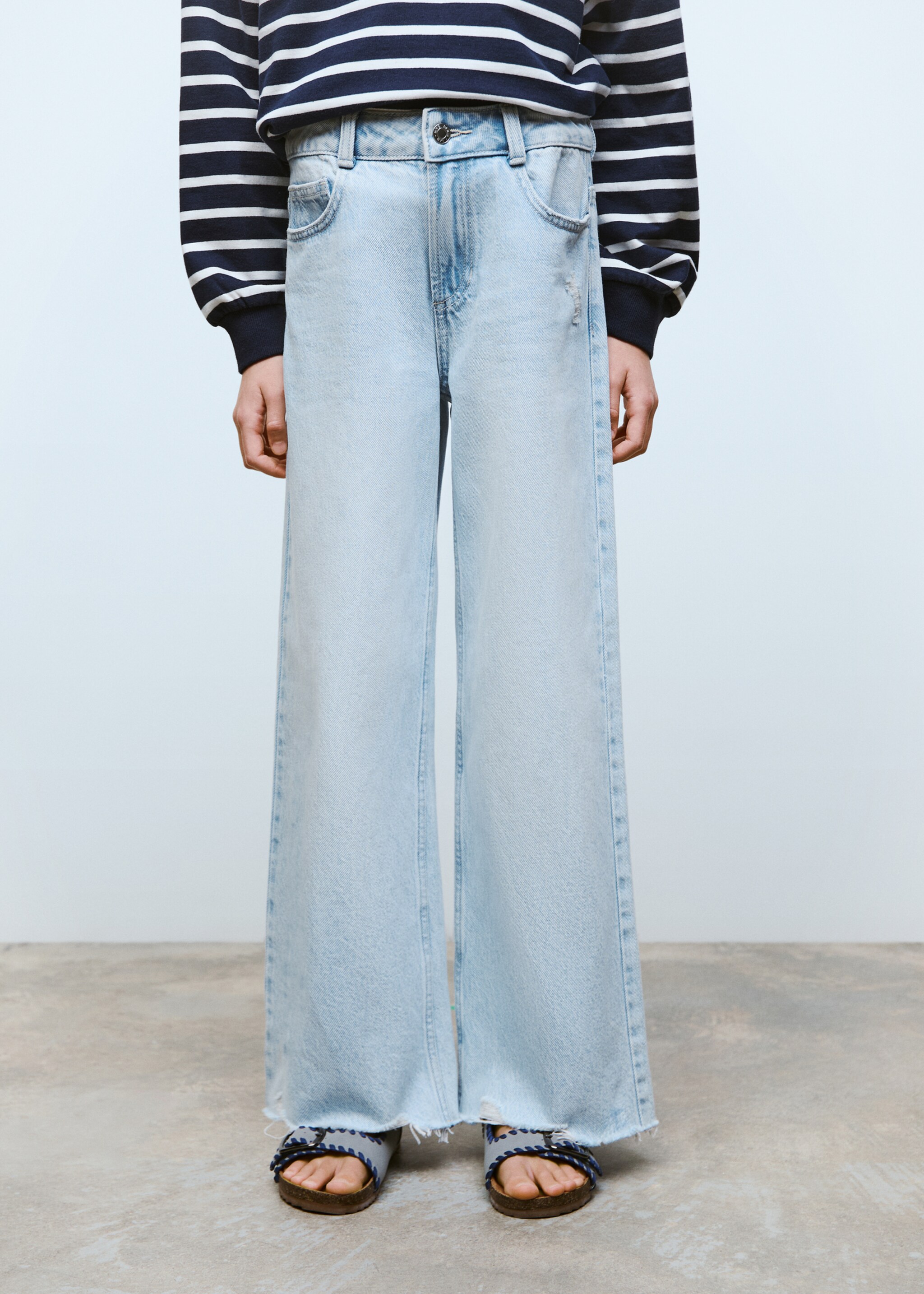 Wideleg low frayed hem jeans - Details of the article 6