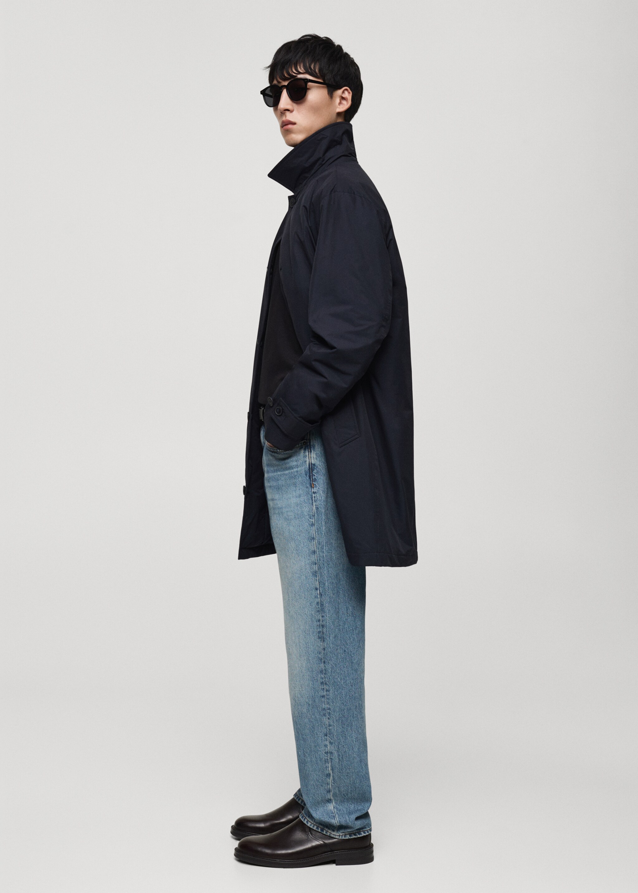 Straight-Fit-Jeans Moby im Used-Look - Detail des Artikels 2