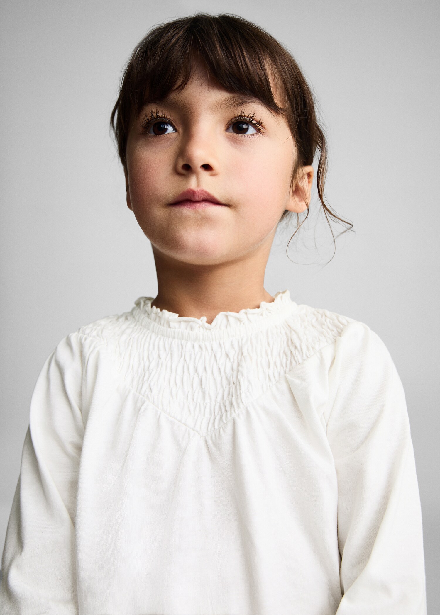 Gathered neck T-shirt - Details of the article 1