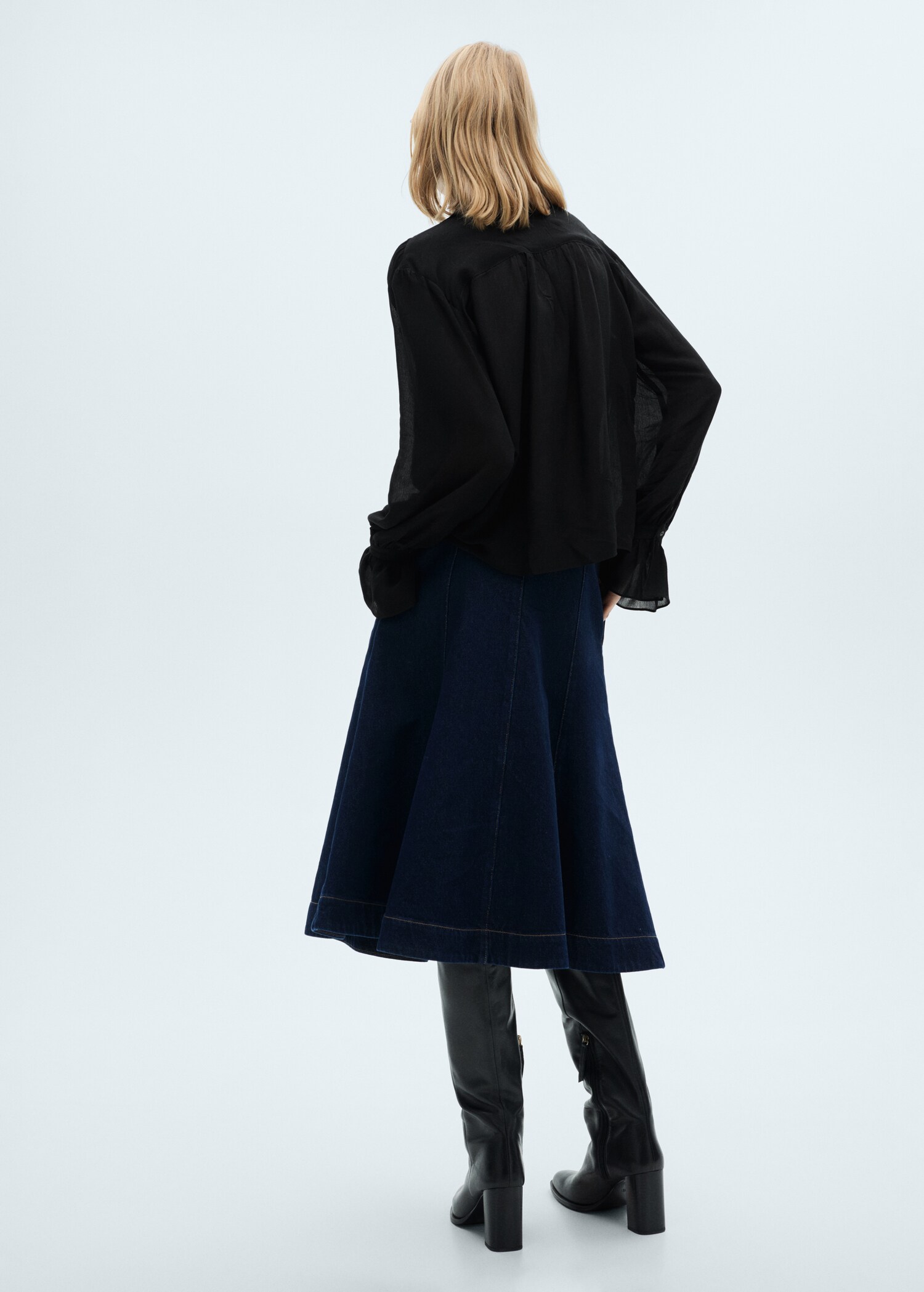 Flared denim skirt - Reverse of the article
