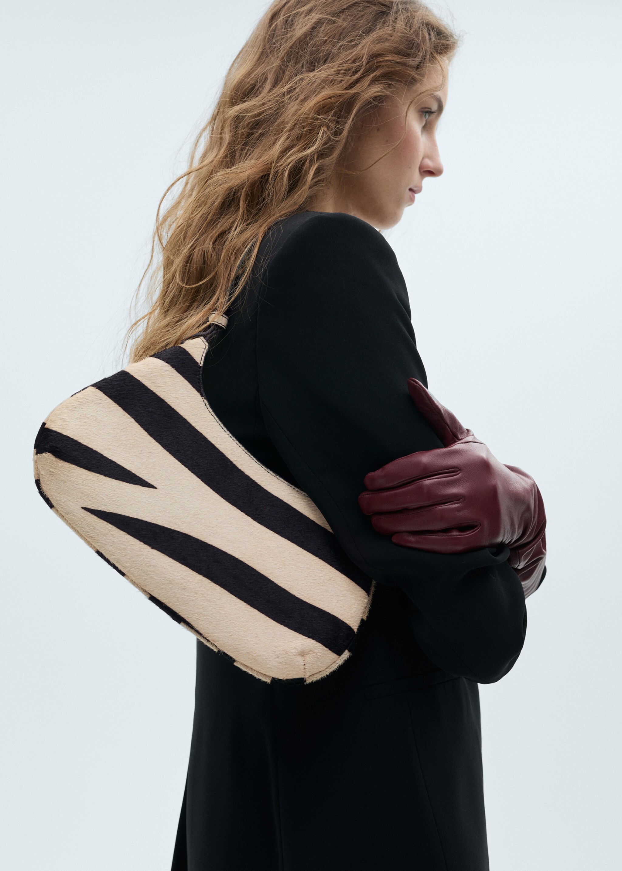 Zebra-print leather bag - Details of the article 9