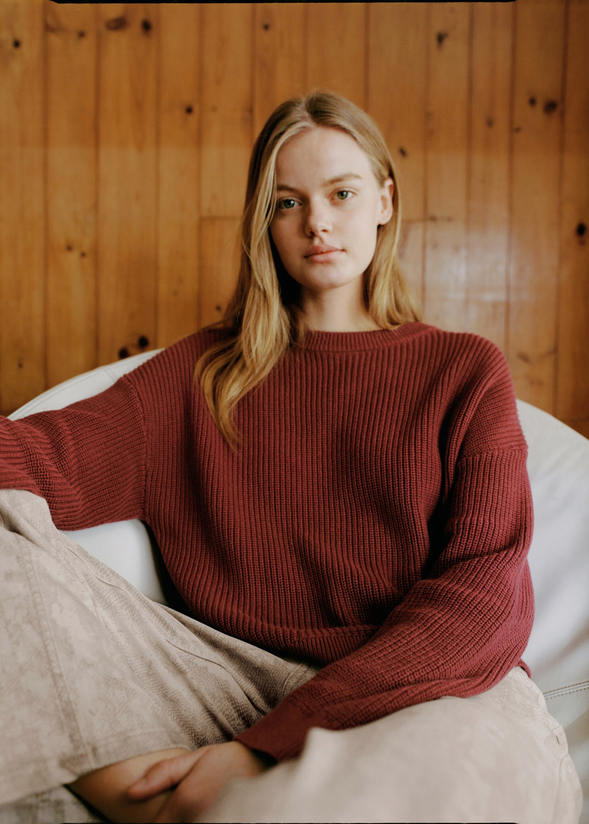 Cut-out knitted sweater - Details of the article 5