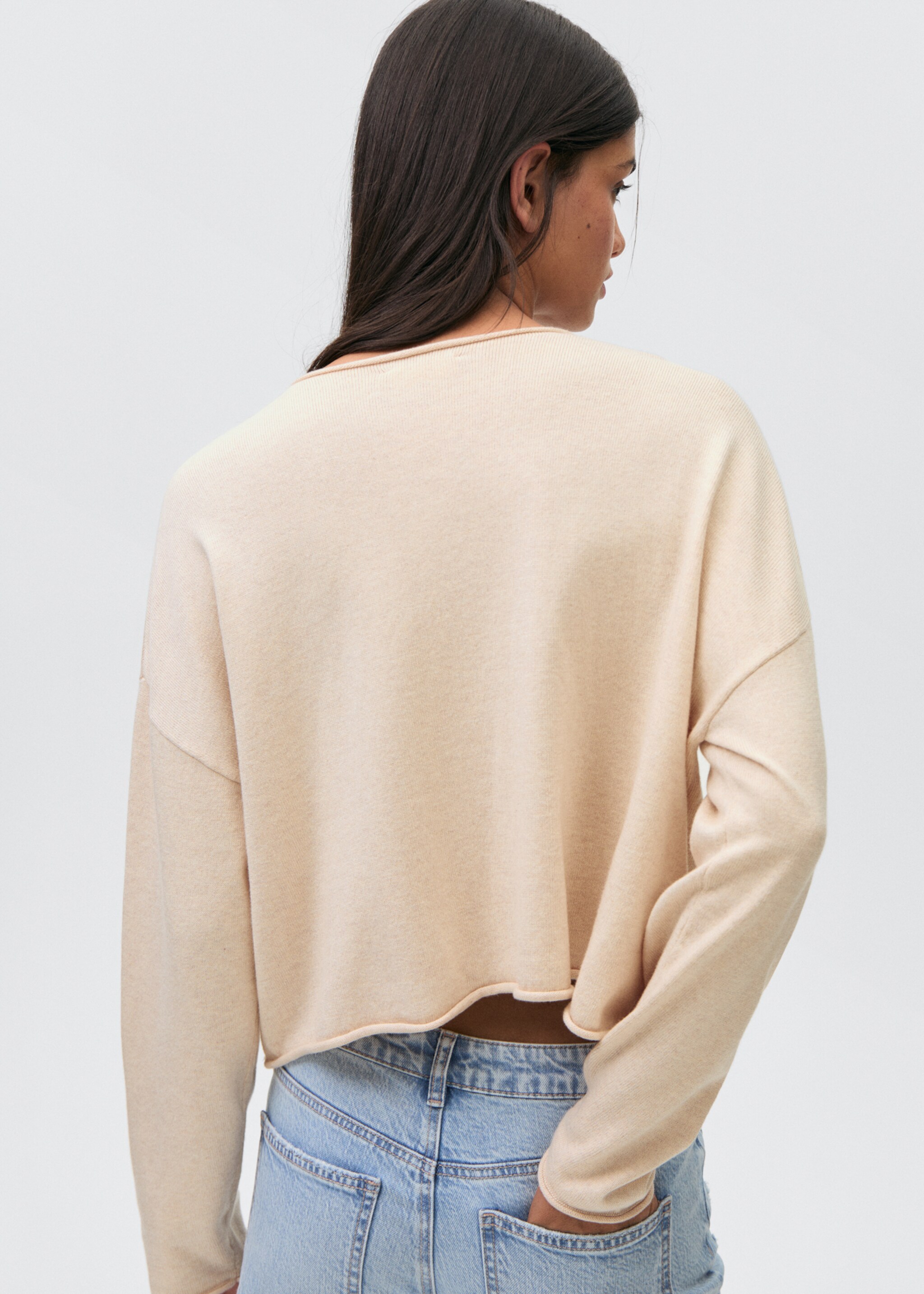 Oversized fine-knit sweater - Reverse of the article