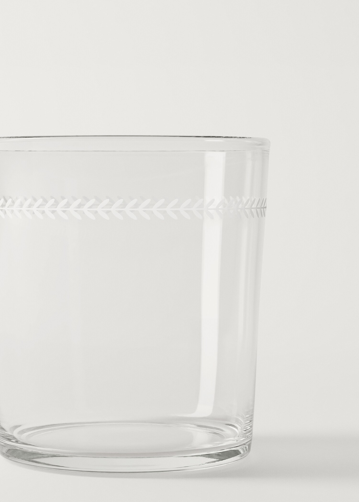 Kleines Trinkglas mit Ährendekor - Detail des Artikels 3