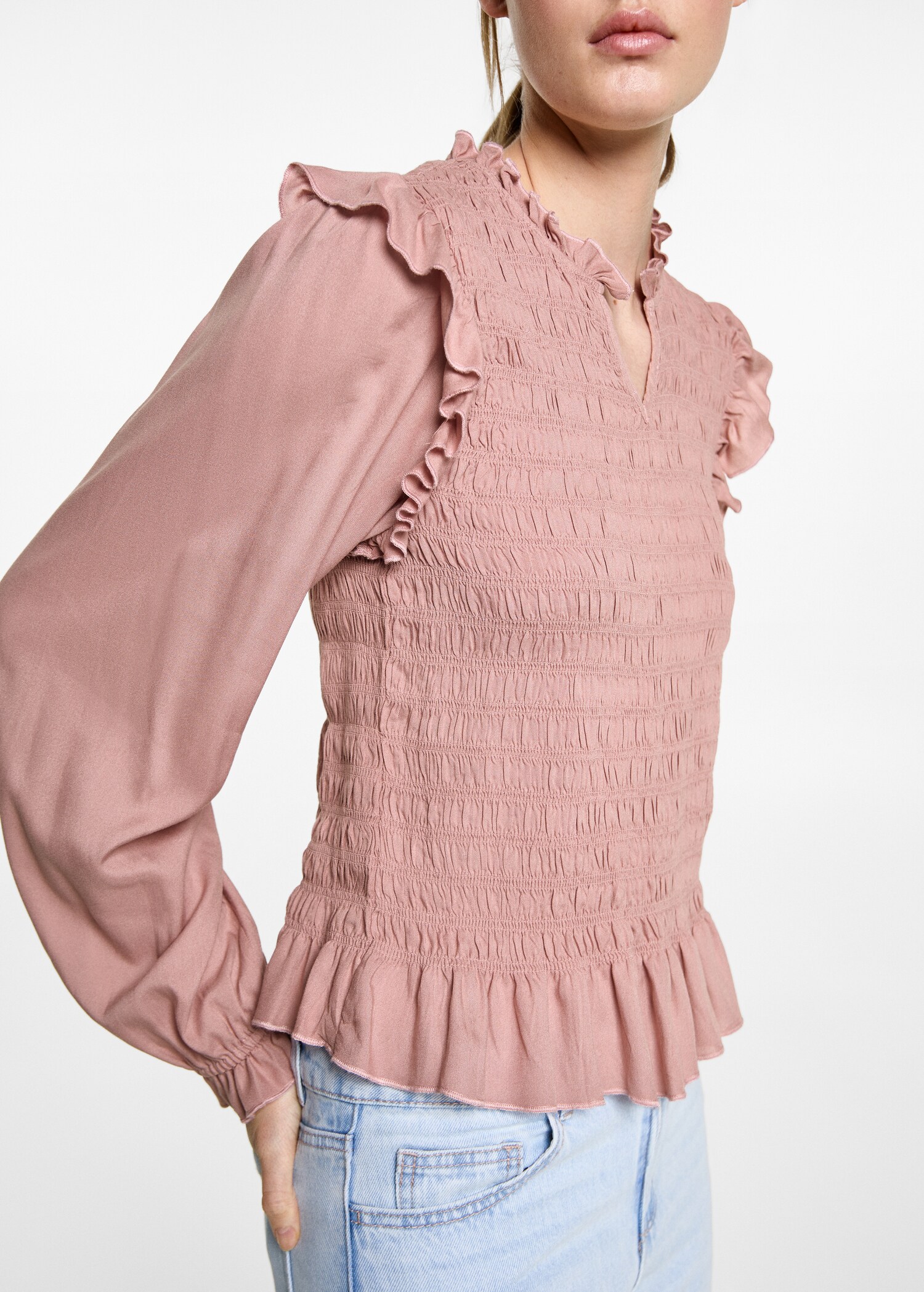 Ruched blouse with ruffles - Details of the article 6