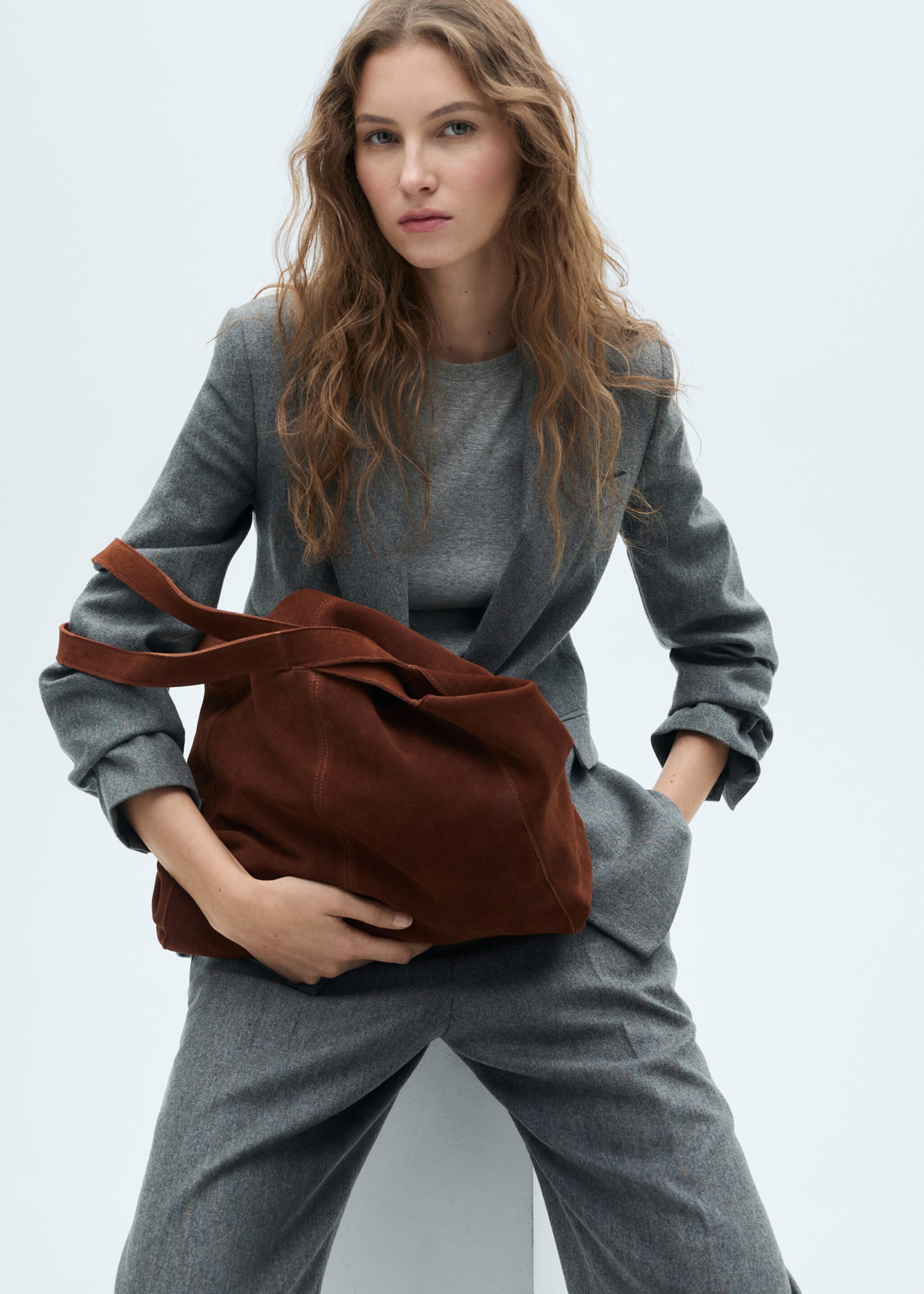 Suede shopper bag - Details of the article 9