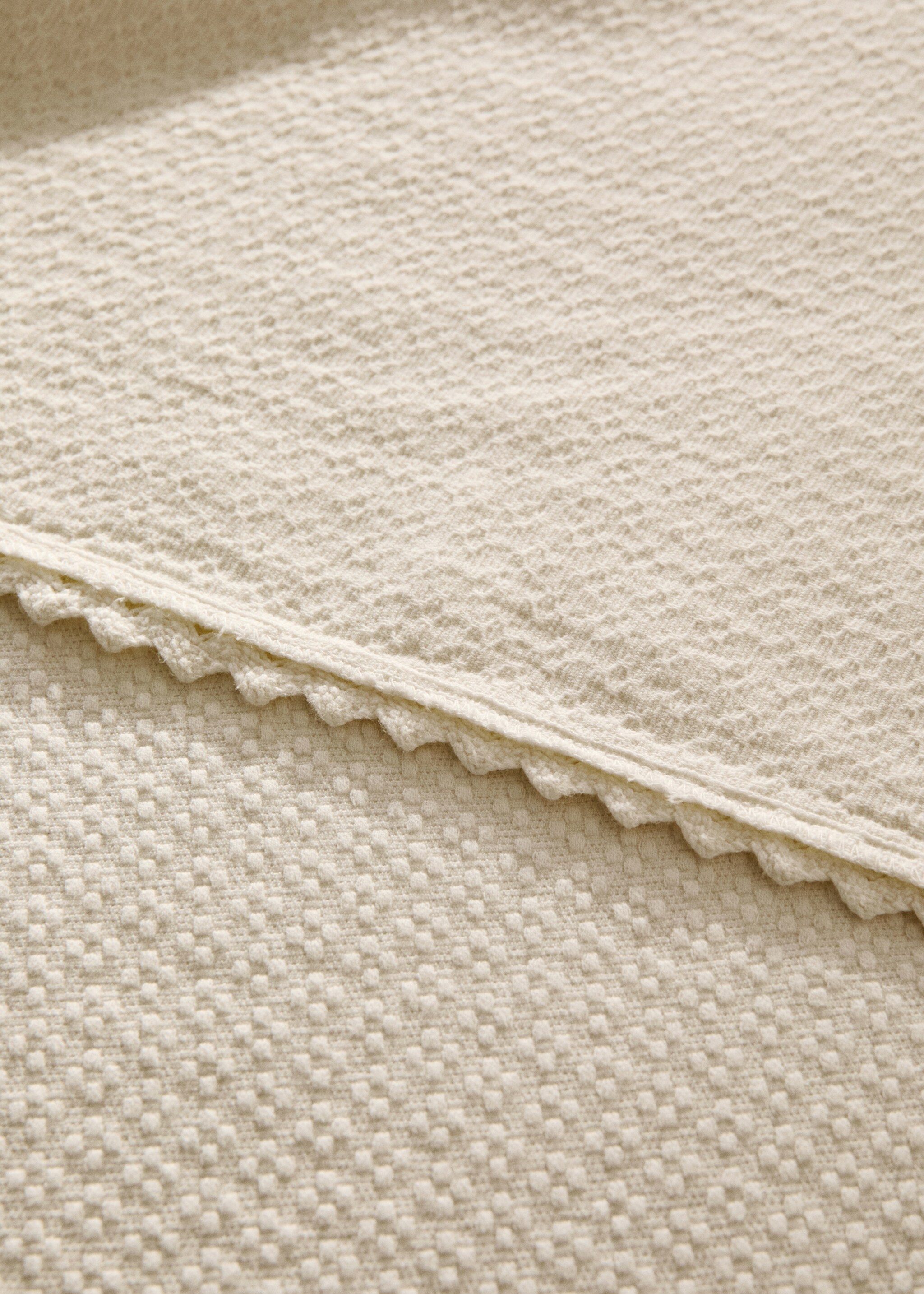 Textured cotton bedspread - Details of the article 7