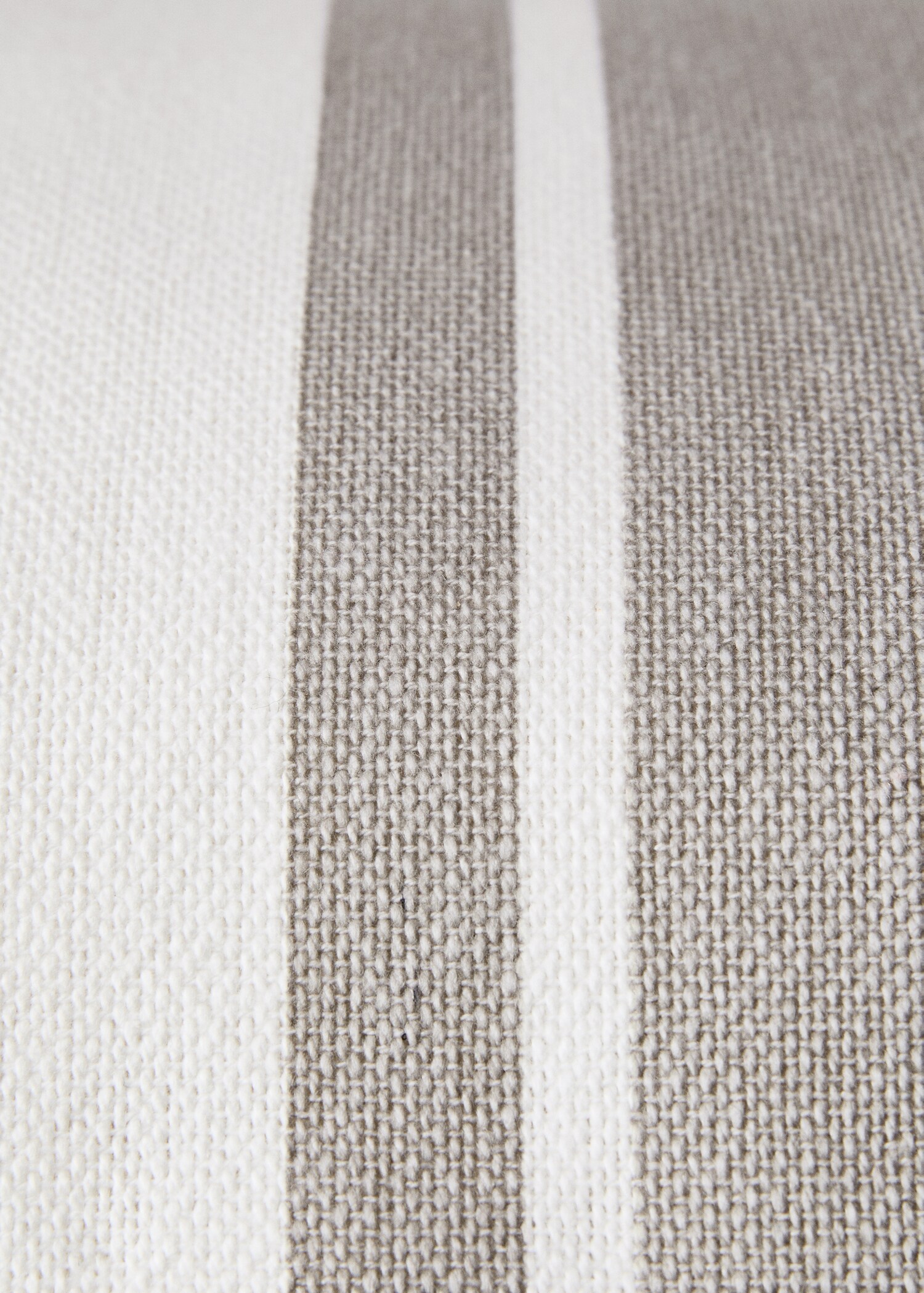 Kissenbezug aus Baumwolle mit breitem Streifen, 30 x 50 cm - Detail des Artikels 2