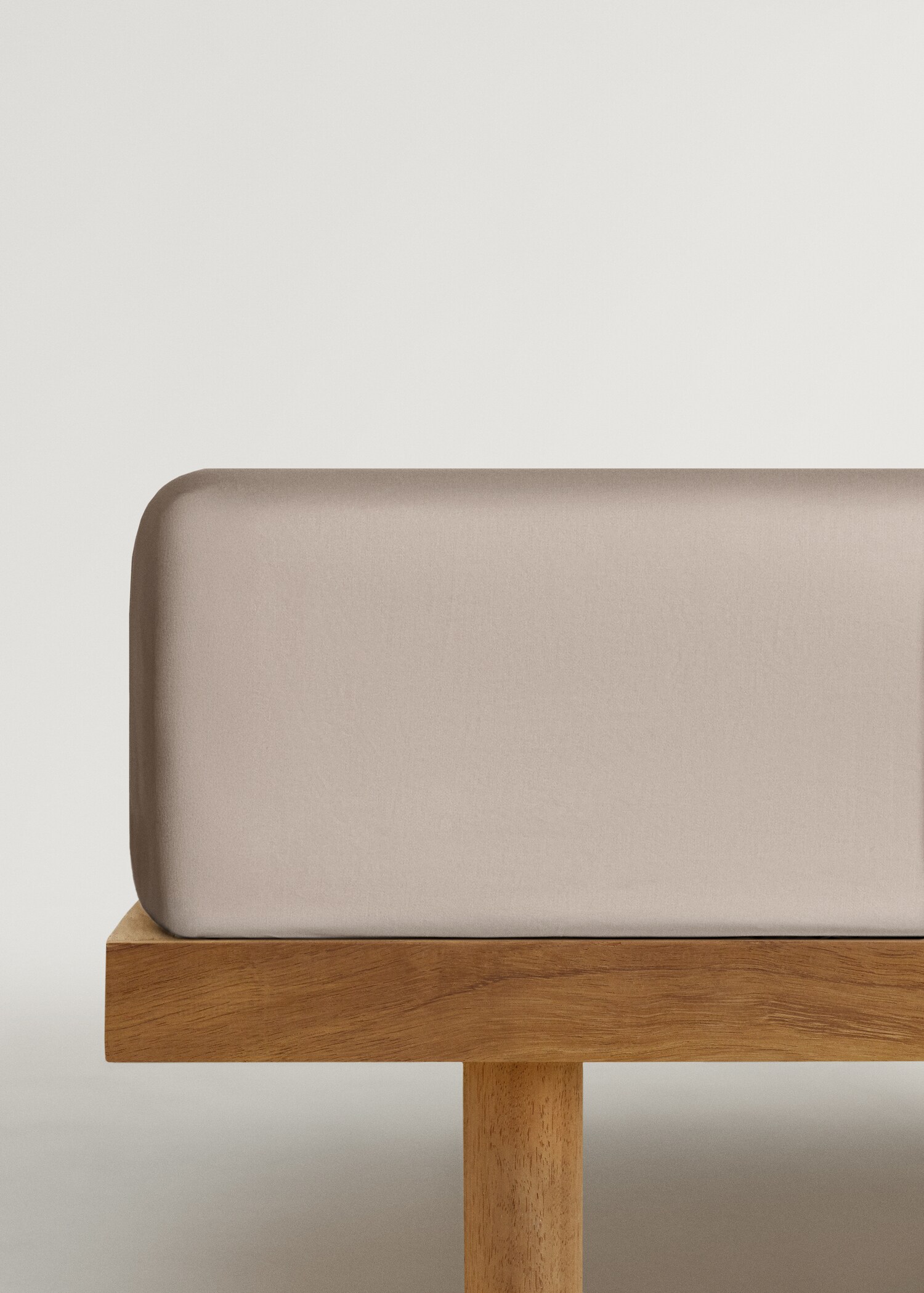 Drap-housse coton satin 600 fils lit 180 cm - Article sans modèle