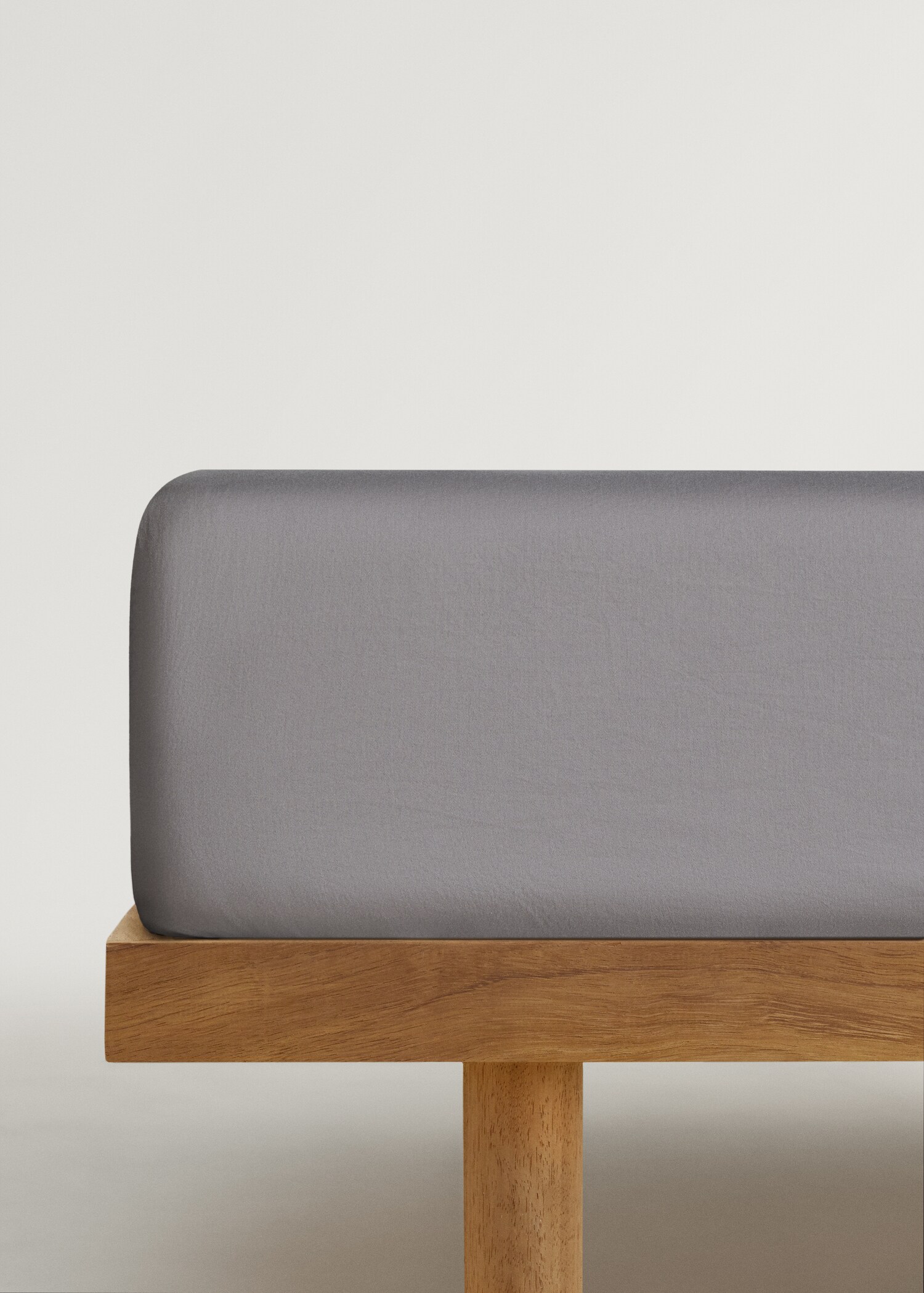 Washed cotton satin fitted sheet for 160 cm bed - Article without model