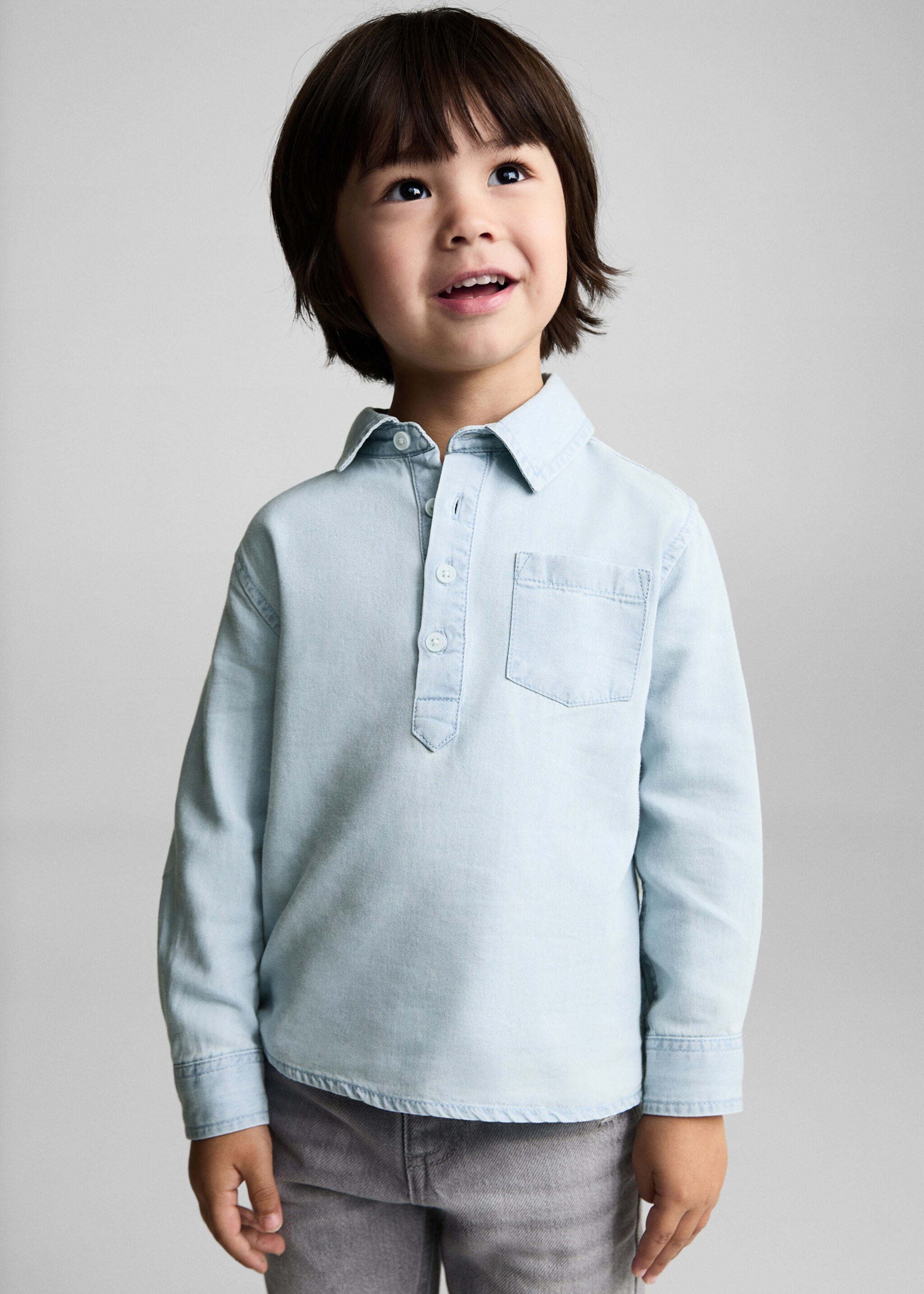 Chemise jean poche - Plan moyen