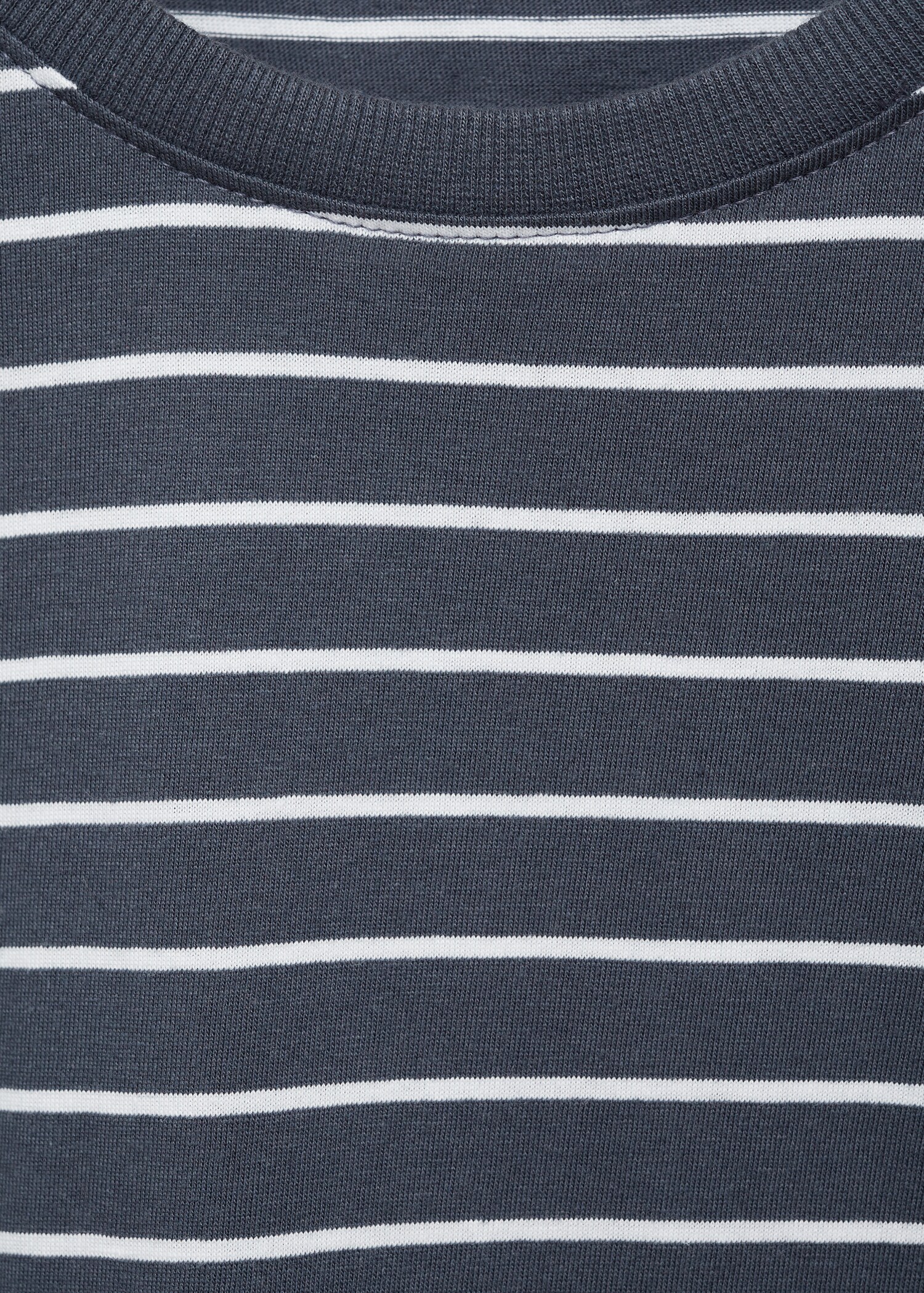 Striped cotton T-shirt - Details of the article 8