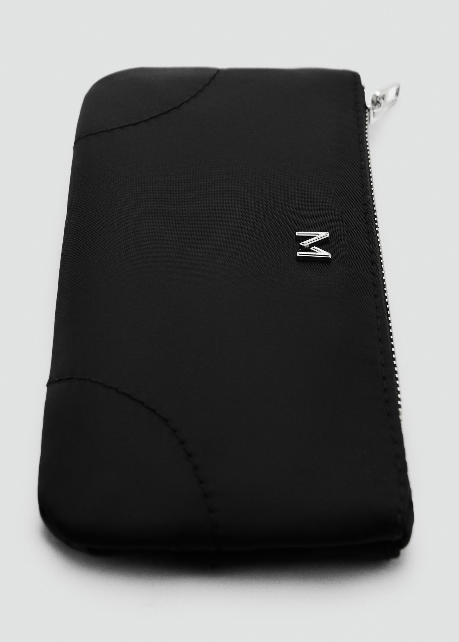 Zipped Nylon Cosmetics Bag Women MANGO Hong Kong SAR Of China zipped-nylon-cosmetics-bag-women-mango-hong-kong-sar-of-china