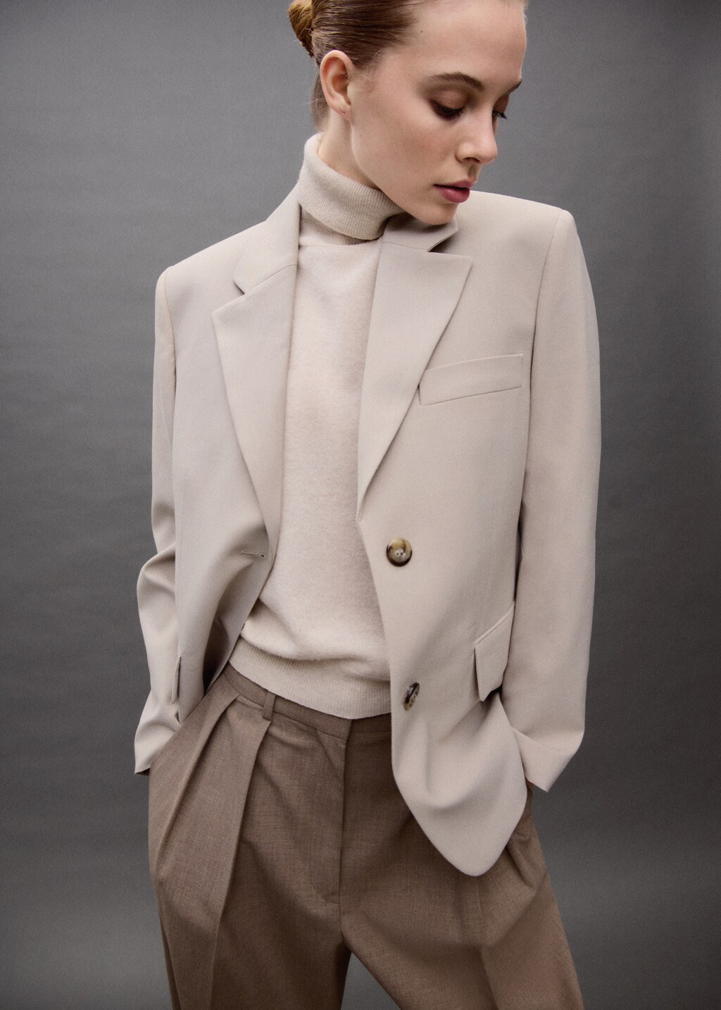 アウターその他 TAGLIATORE Woman Blazer Beige JBERTHA16B190014U A5070 X2W74493030SKFC600-34.jpg