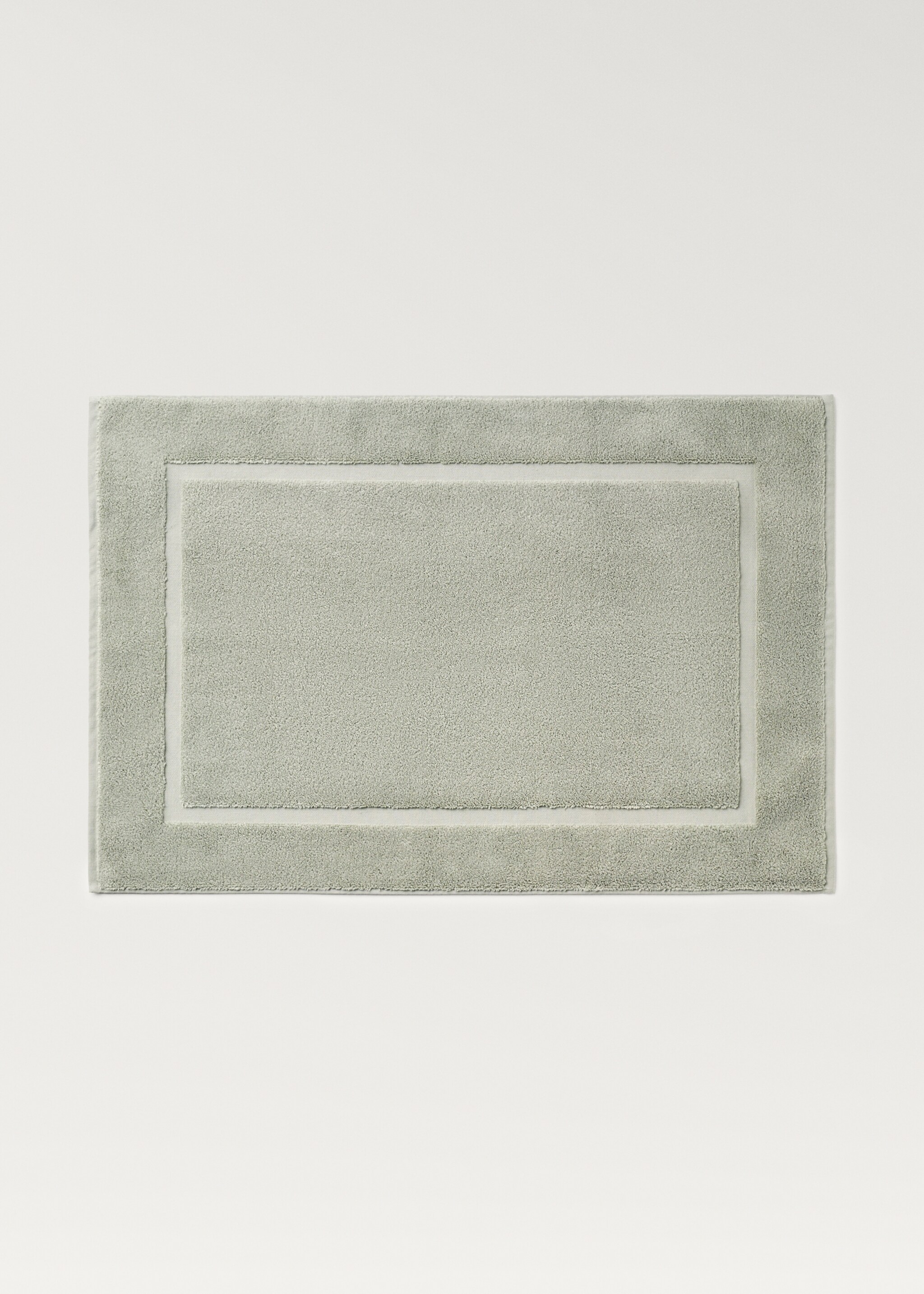 Soft cotton bath mat - Article without model