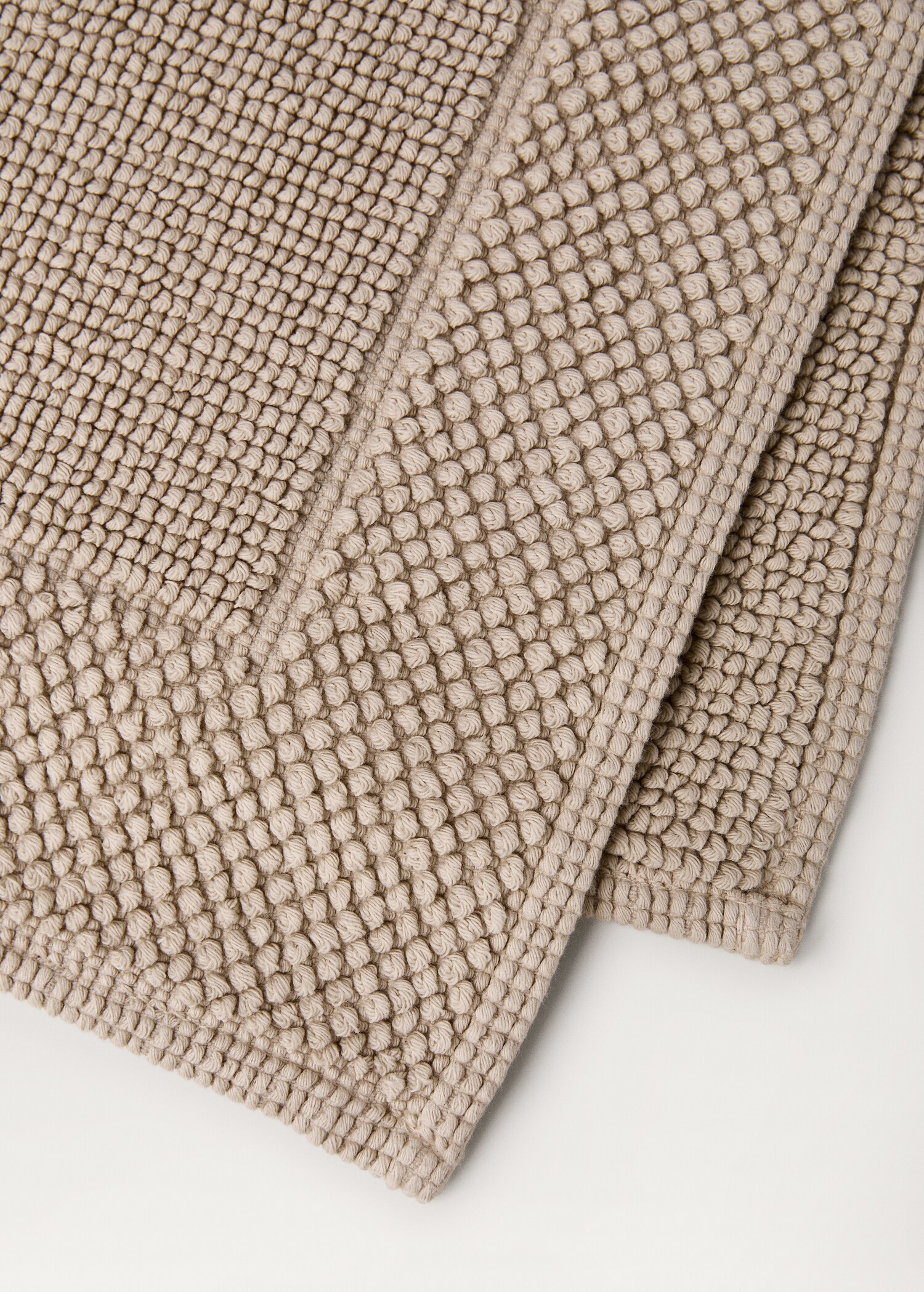 Bath mat with frame design - Details of the article 1