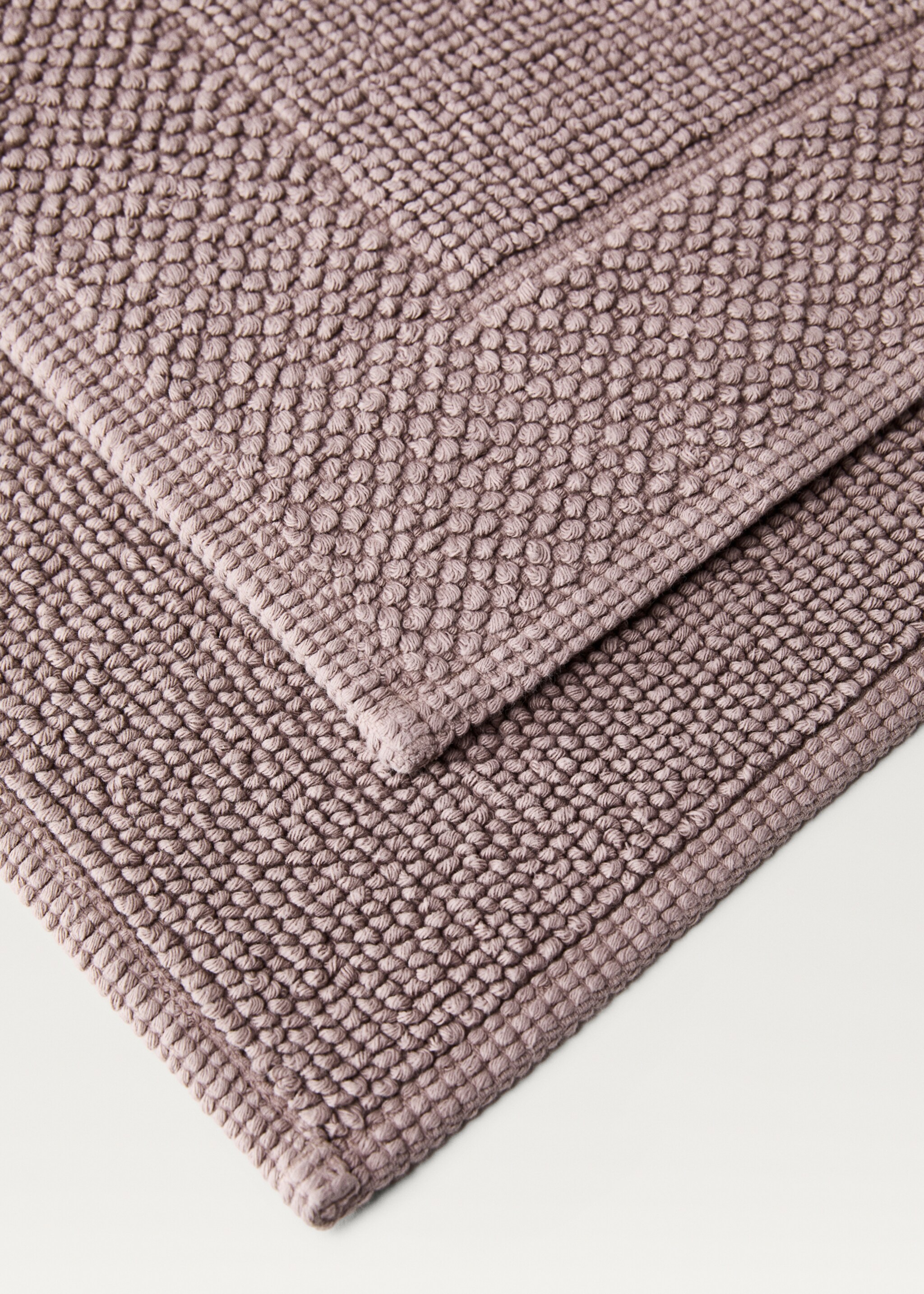 Bath mat with frame design - Details of the article 2