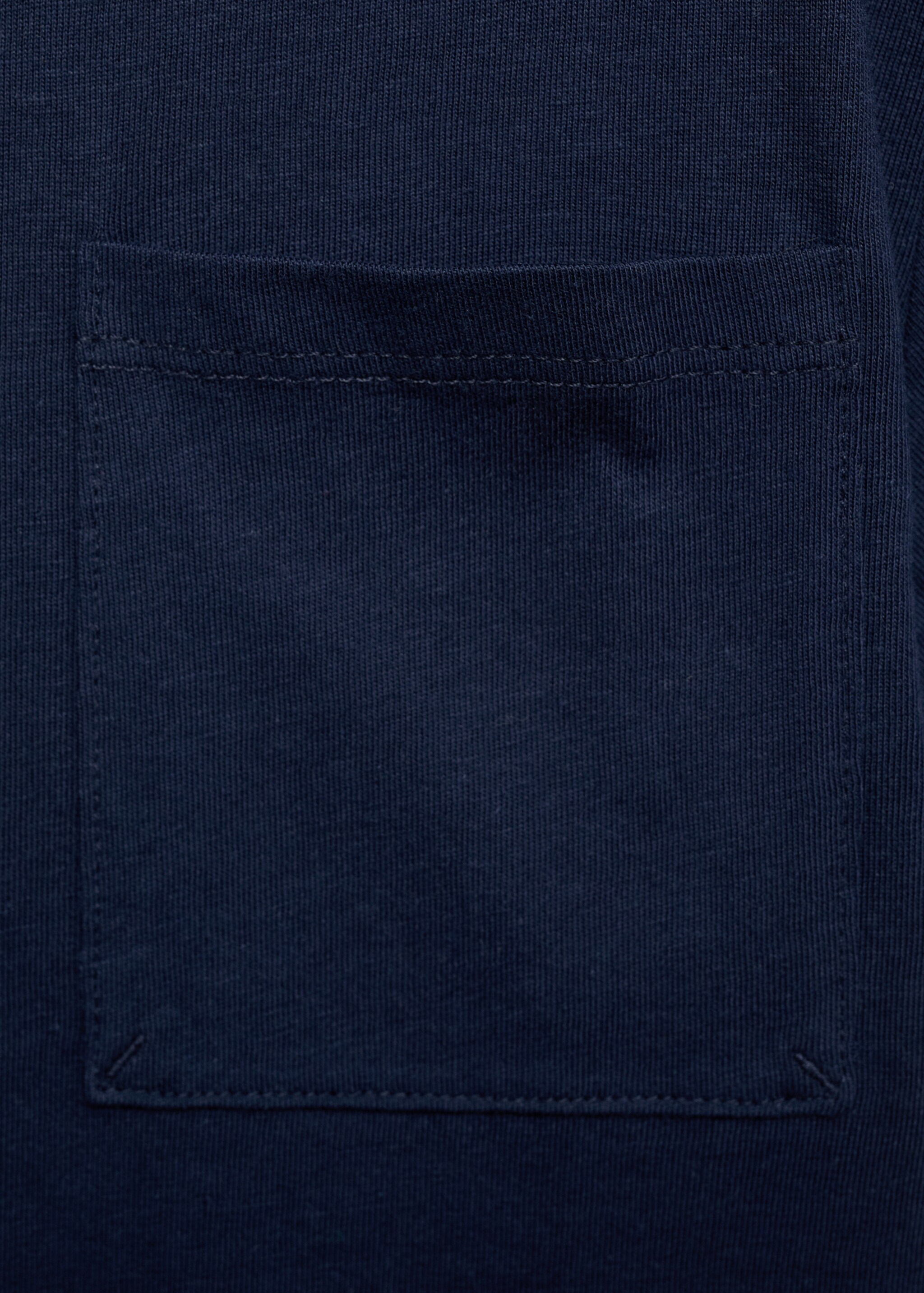 Patch pocket T-shirt - Details of the article 8