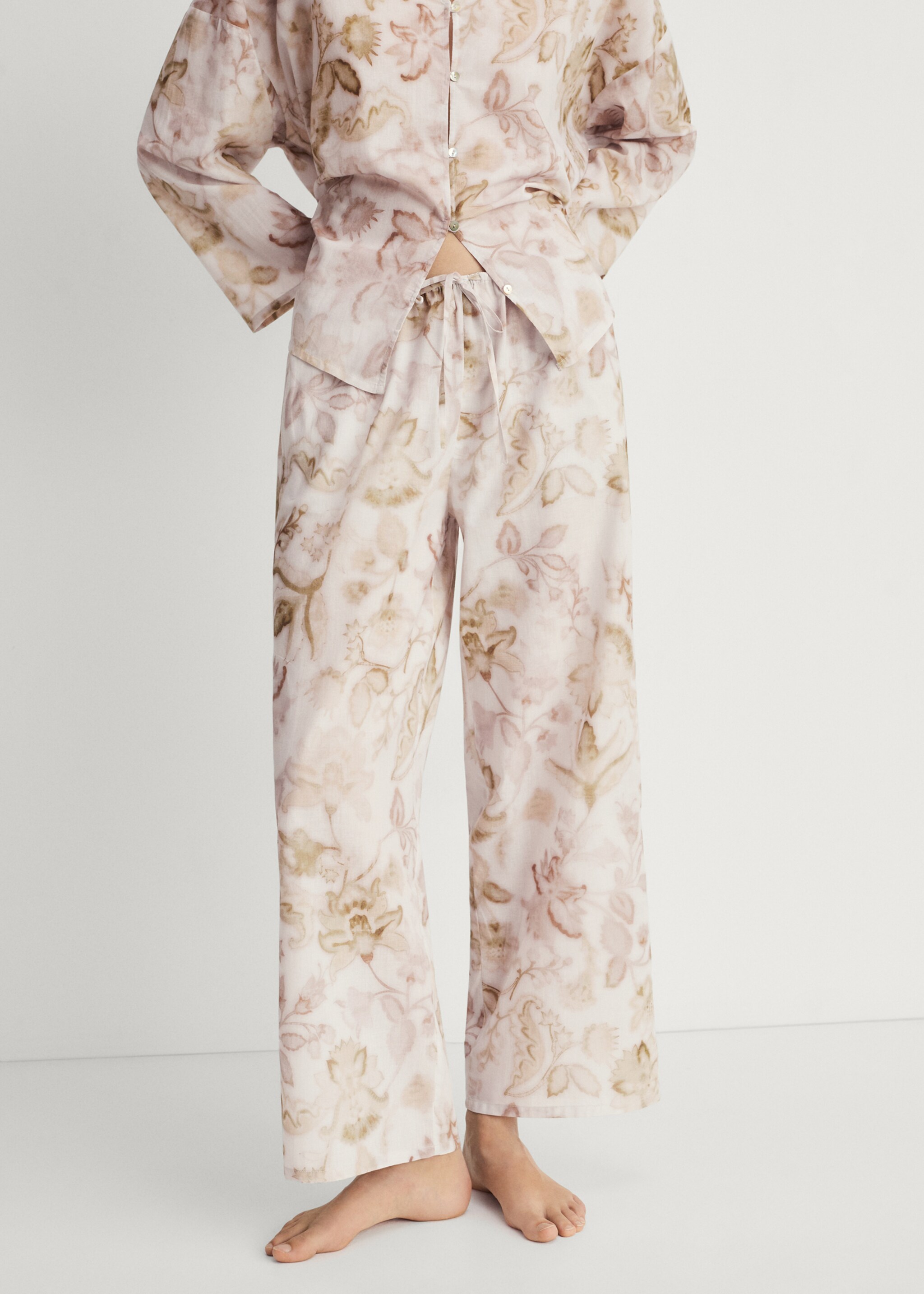 Pyjama trousers with floral detail - Medium plane