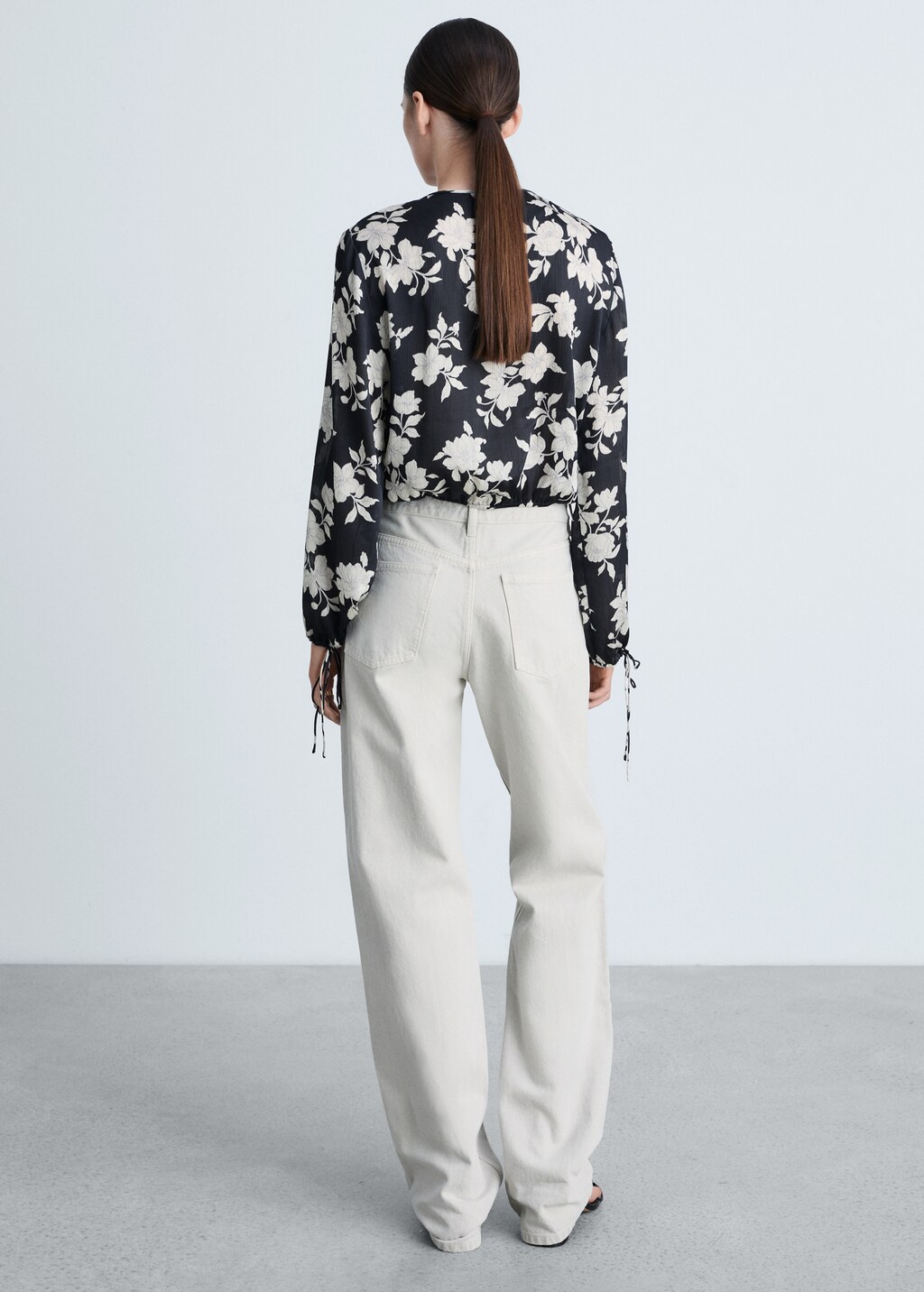 Floral print blouse - Women | MANGO Canada