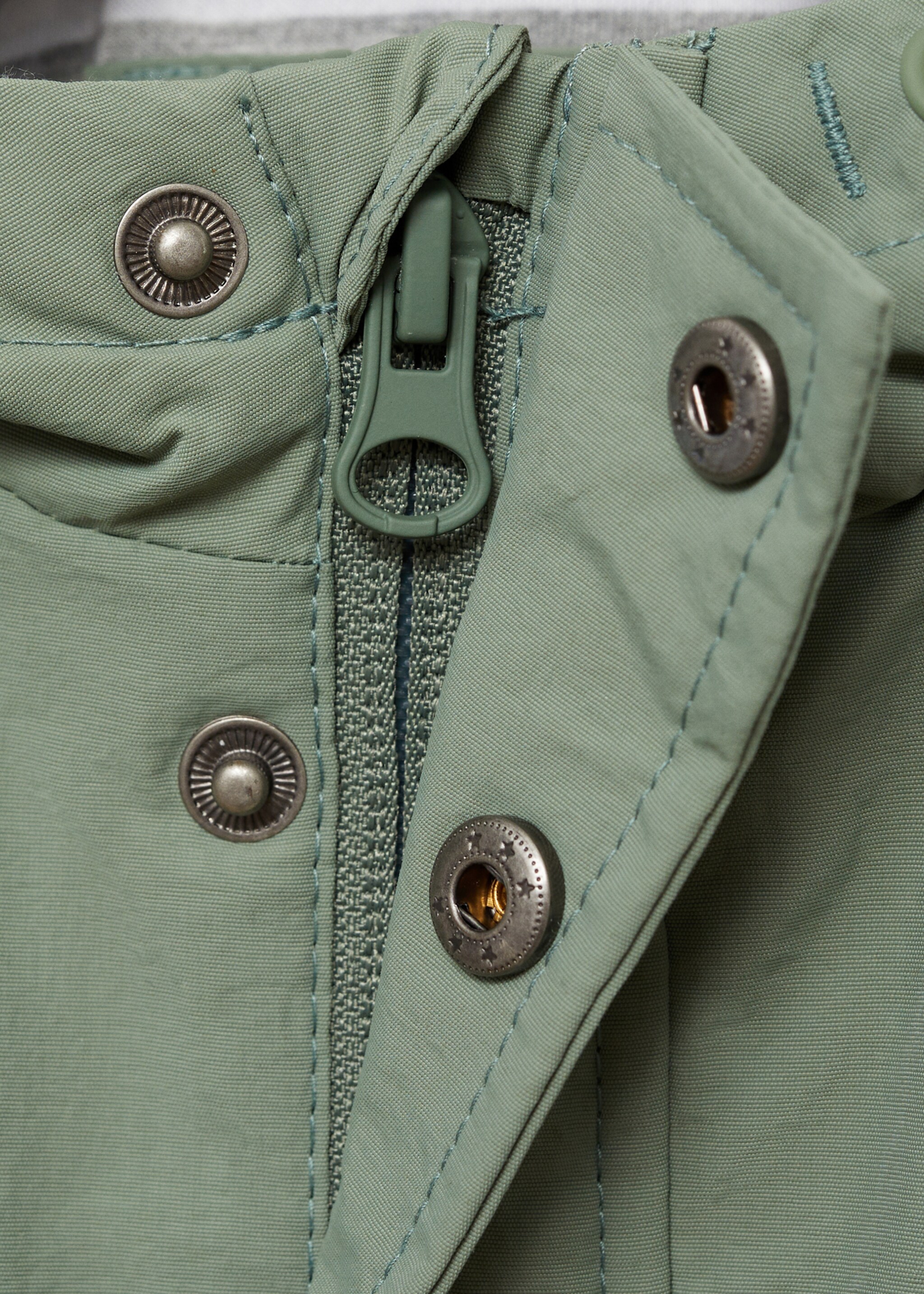 Wattierter Kapuzenparka - Detail des Artikels 8