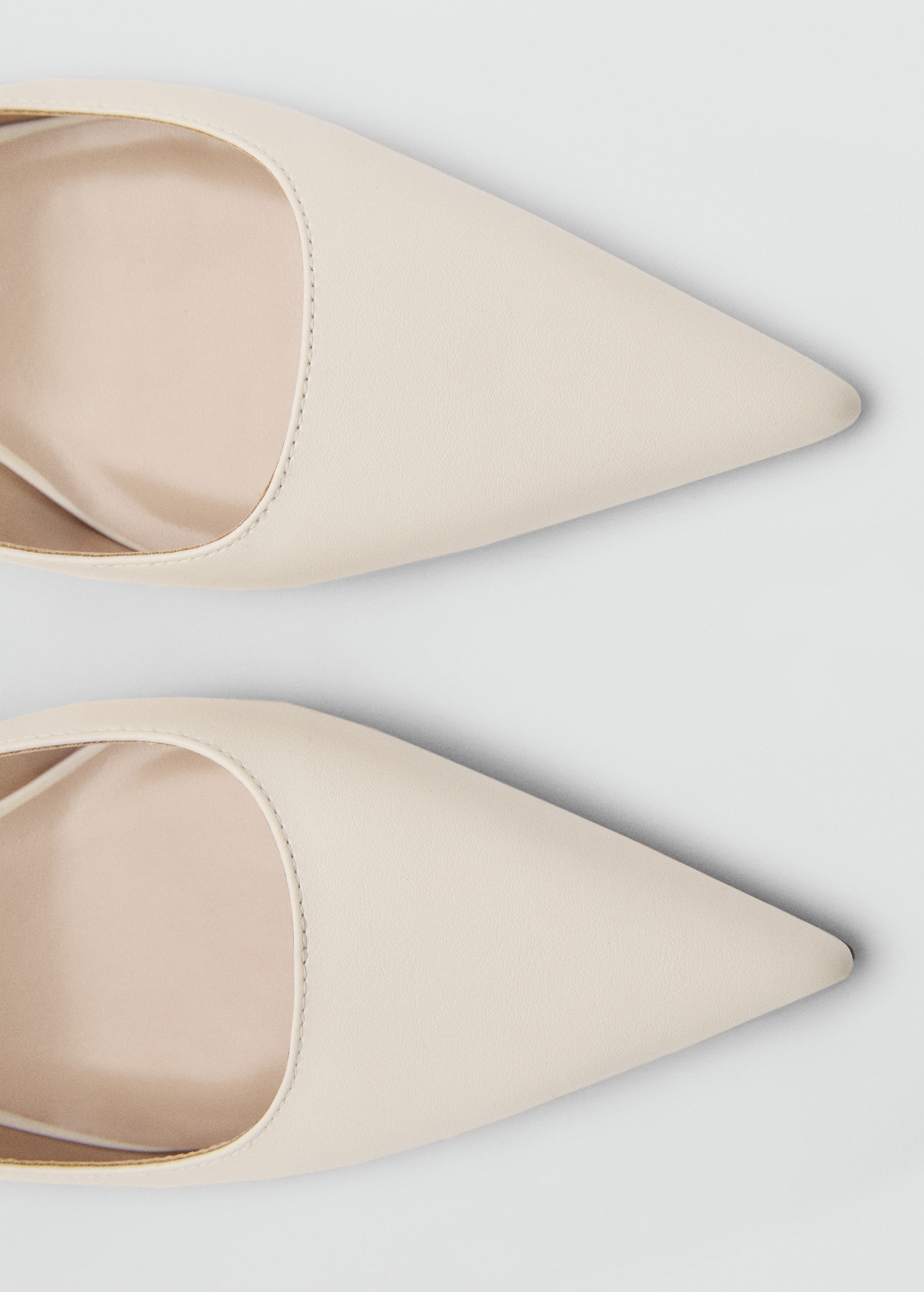 Pointed kitten-heel shoes Women MANGO Philippines