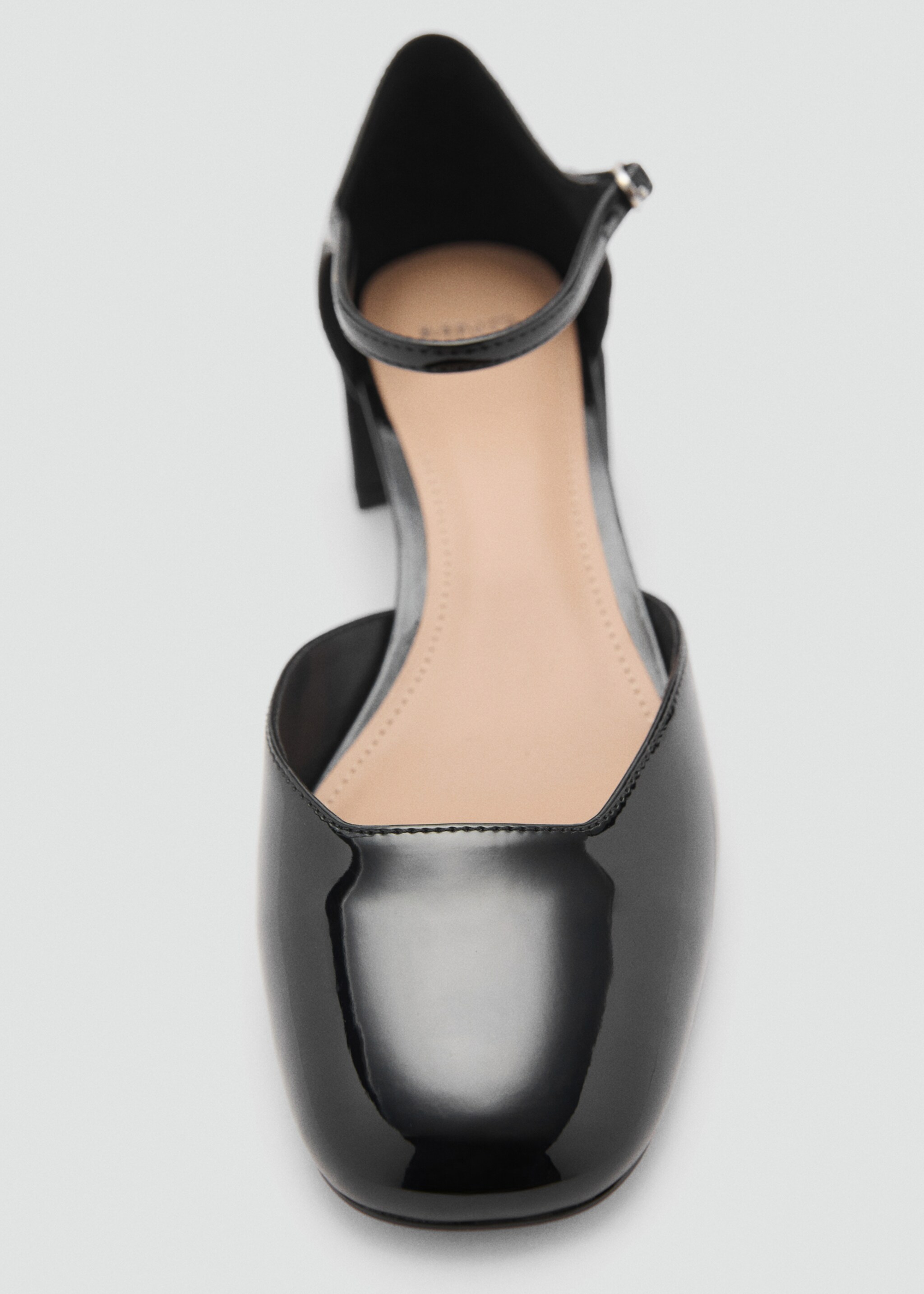 Zapato tacón efecto charol - Detalle del artículo 1, Negro. Ref: 87044414-00.