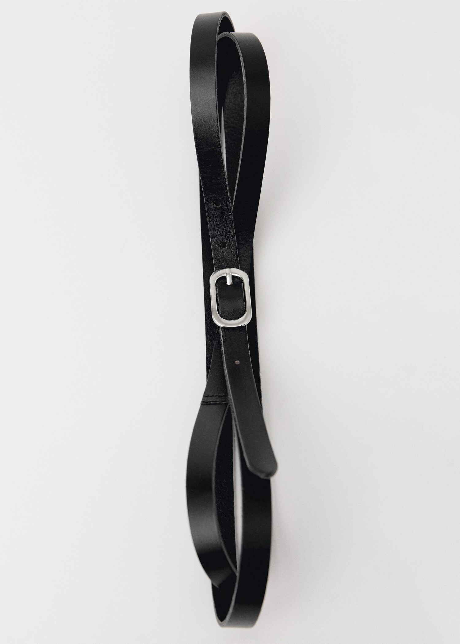 Leather belt with oval buckle - Details of the article 1