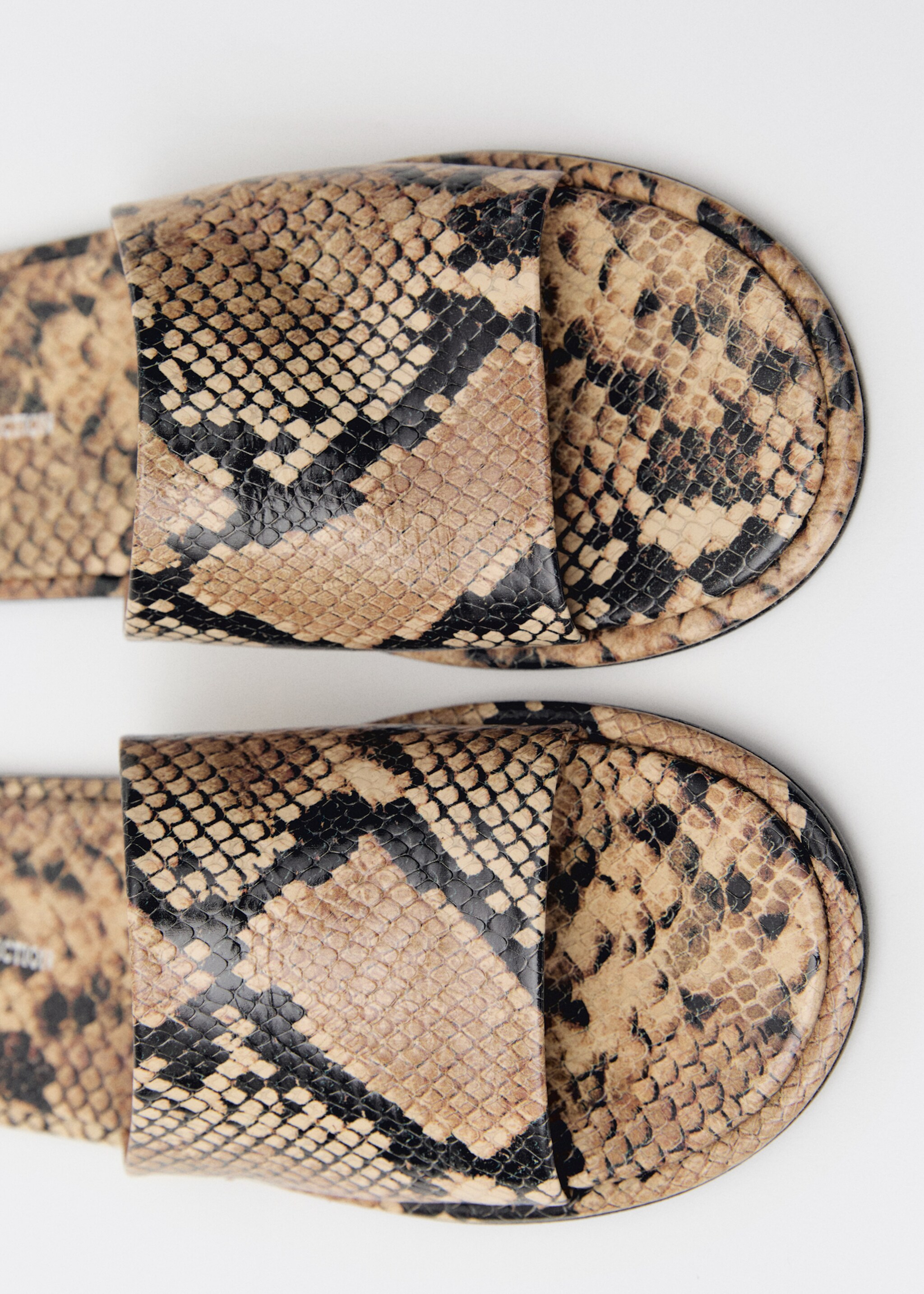 Animal-print leather sandals - Details of the article 2