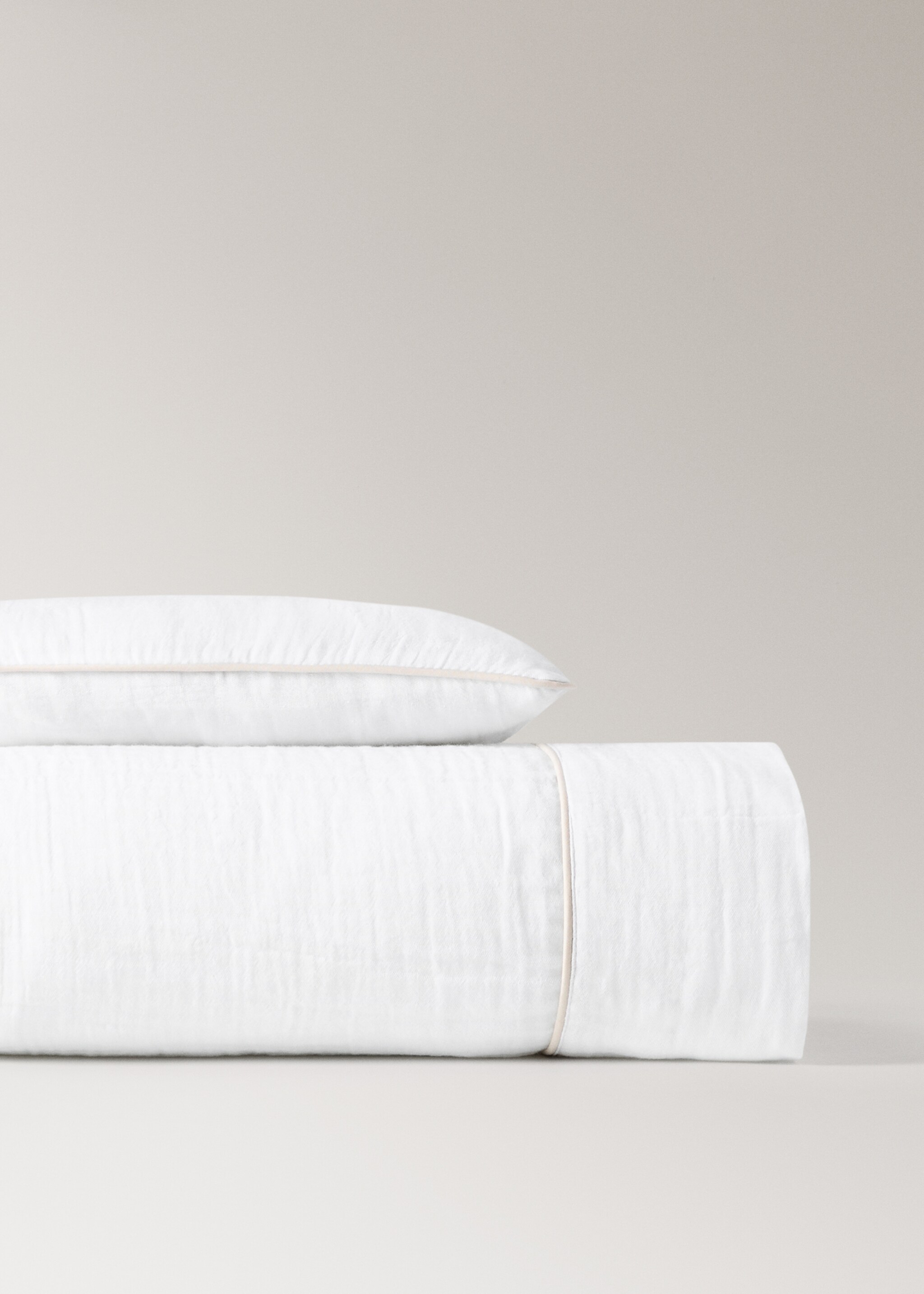 Set of chiffon cotton top sheet and pillowcase for mini cot - Article without model, White. Ref: 87044428-00.